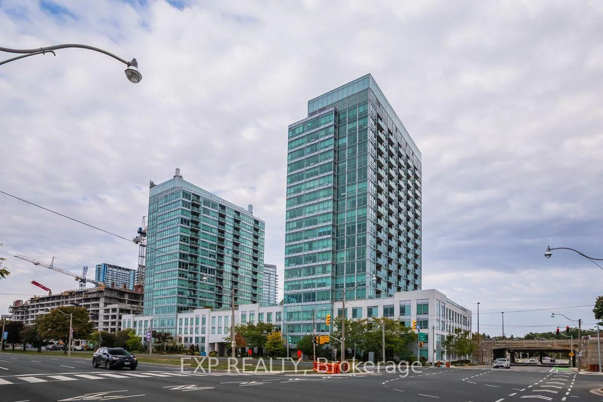 Front of Unit LPH07, 1900 Lake Shore Boulevard