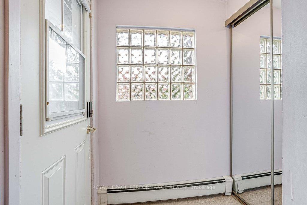 Photo 21 of 536 Dovercourt Avenue, Ottawa, Laurentianview — HOMEH