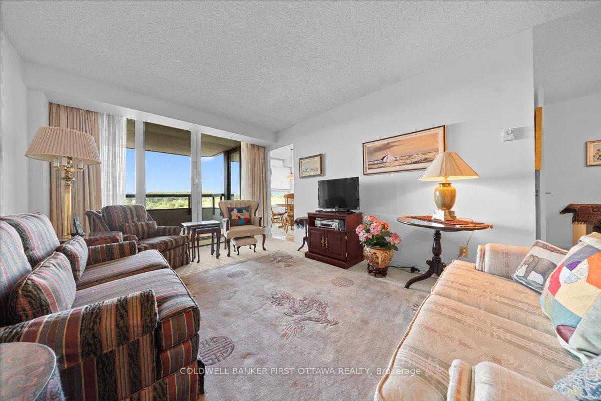 Photo 7 of Unit 606, 1510 Riverside Drive W, Ottawa, Riverview Park — HOMEH