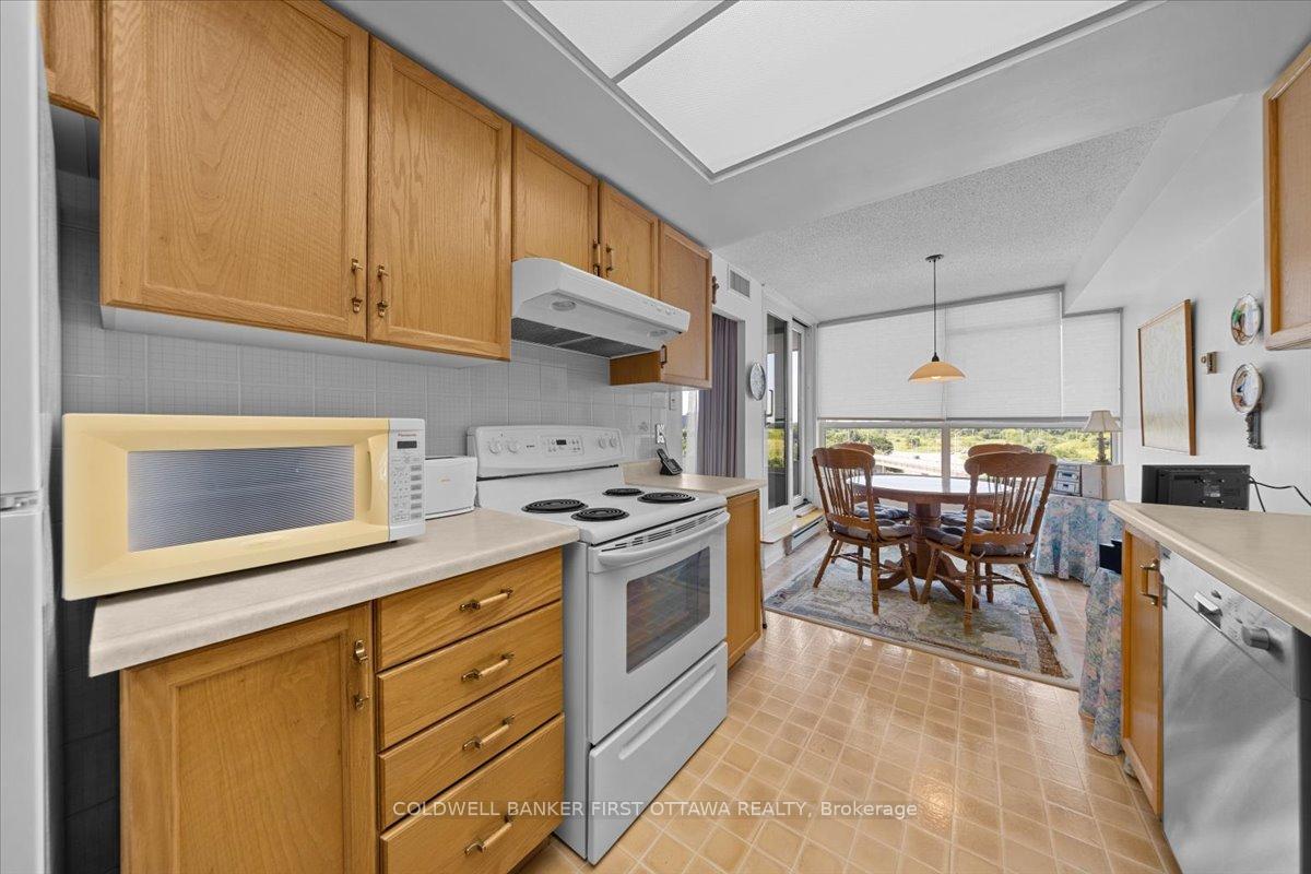 Photo 16 of Unit 606, 1510 Riverside Drive W, Ottawa, Riverview Park — HOMEH