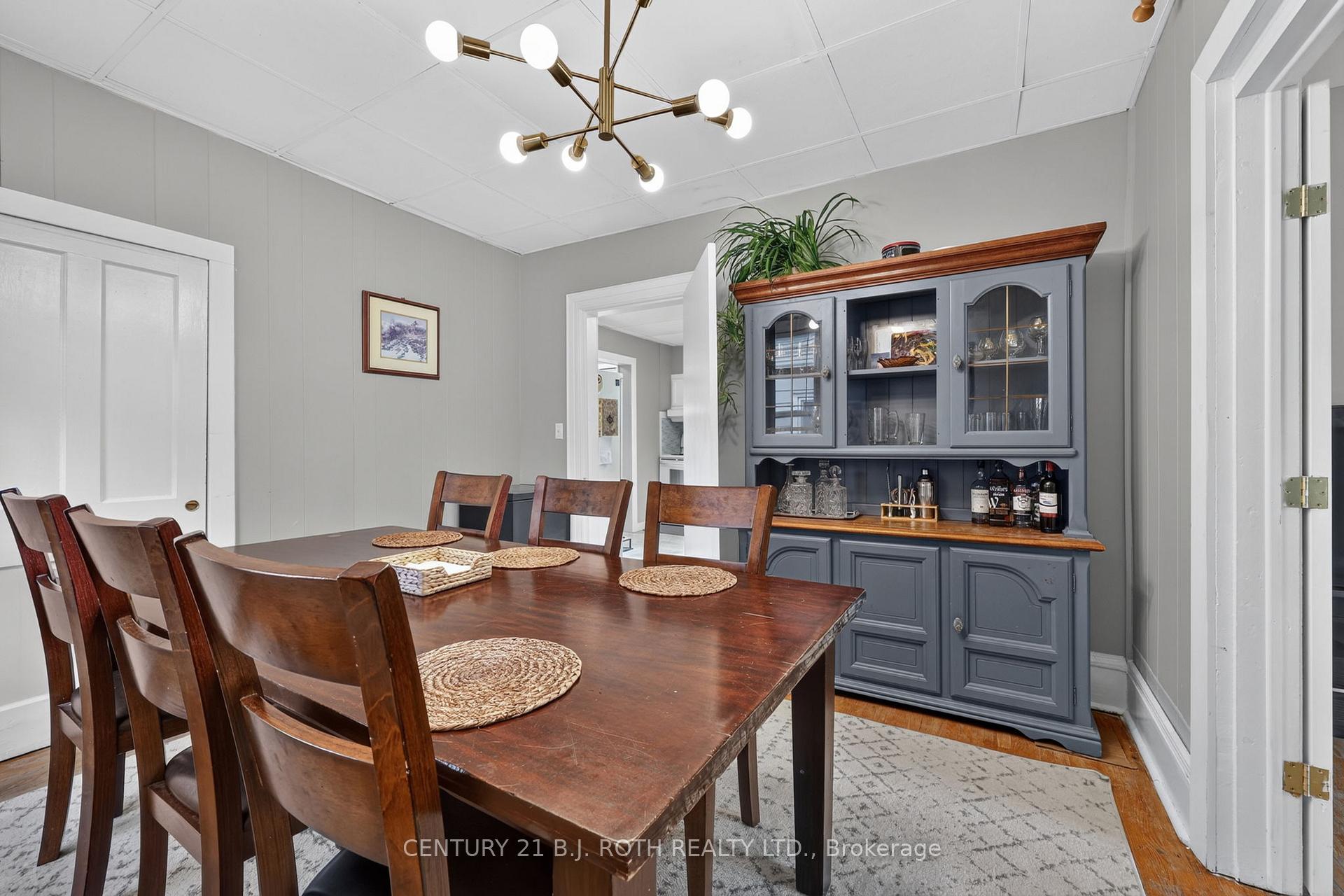 Photo 7 of 232 Mary Street, Orillia — HOMEH