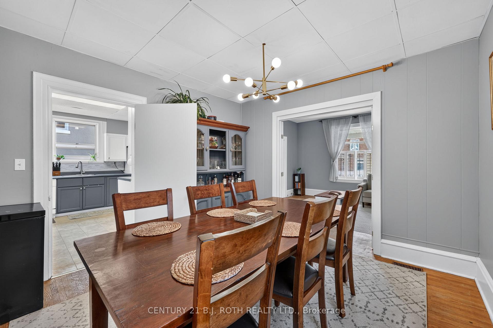 Photo 8 of 232 Mary Street, Orillia — HOMEH