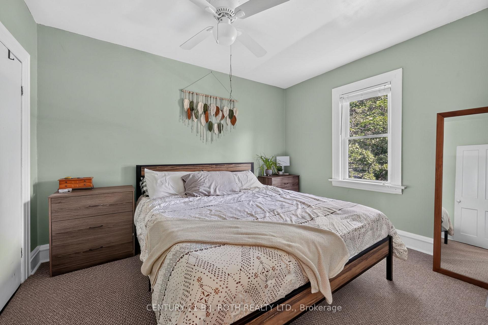 Photo 11 of 232 Mary Street, Orillia — HOMEH