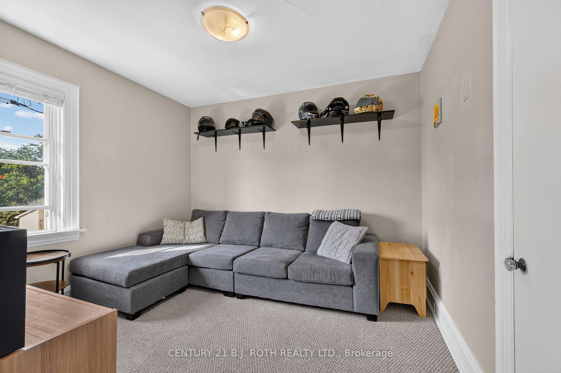 Photo 20 of 232 Mary Street, Orillia — HOMEH