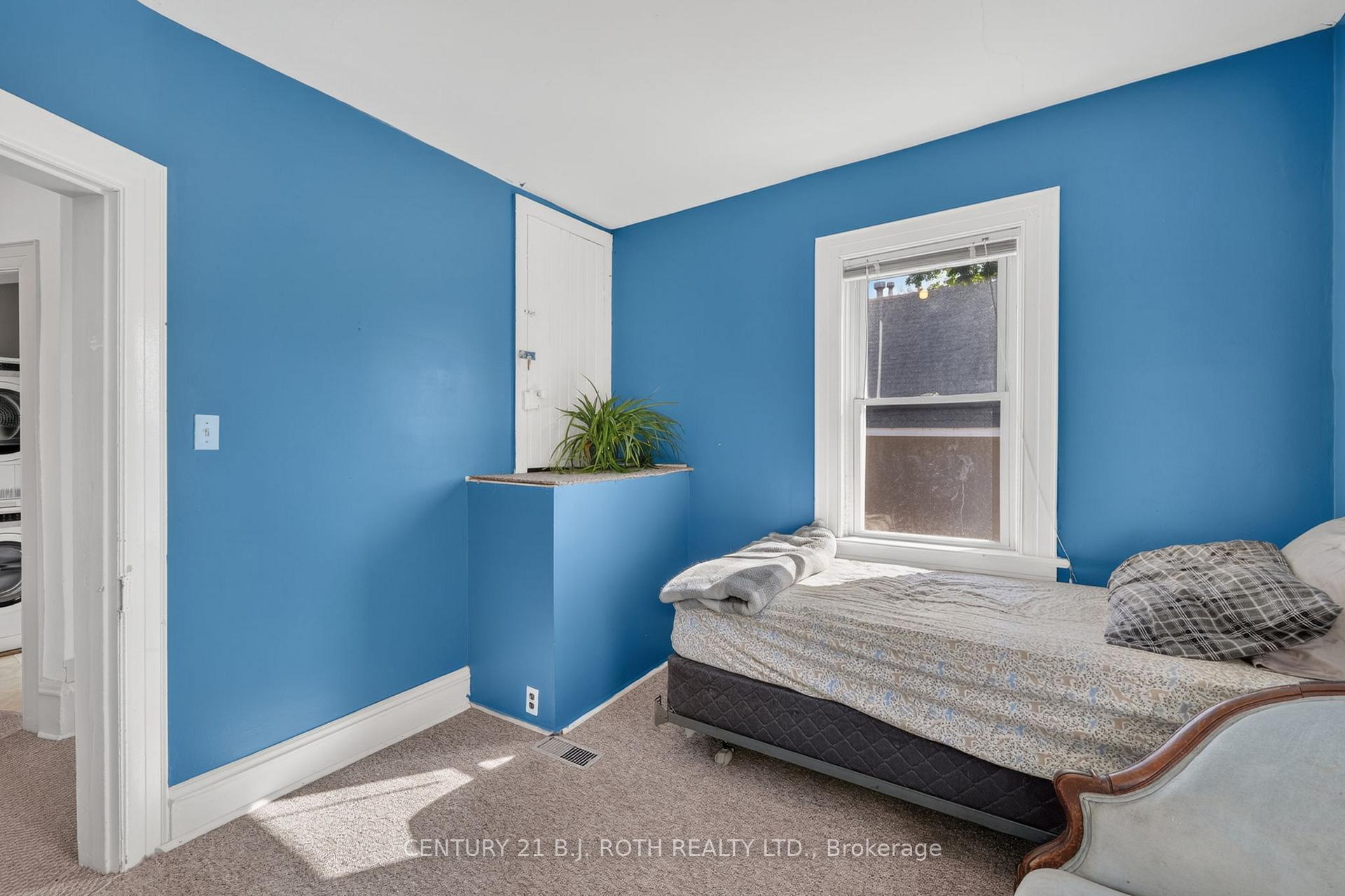 Photo 21 of 232 Mary Street, Orillia — HOMEH