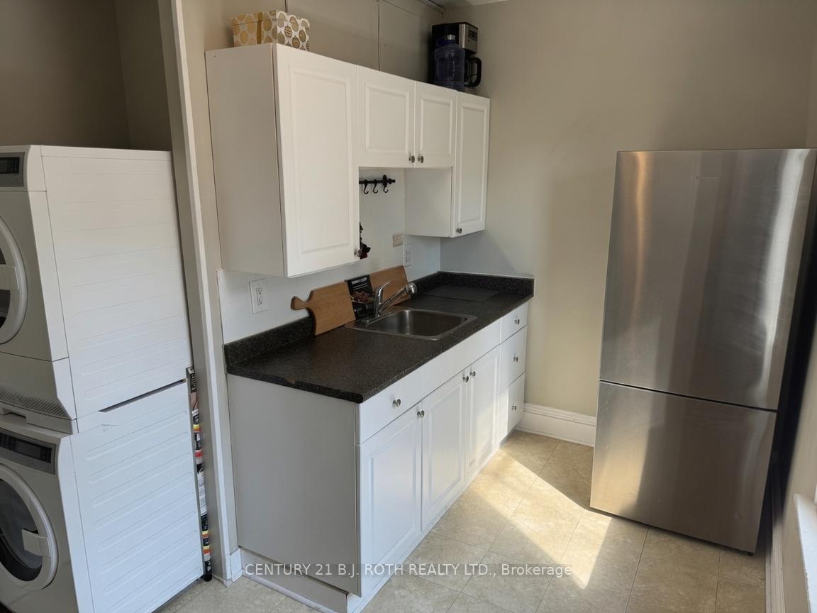 Photo 22 of 232 Mary Street, Orillia — HOMEH