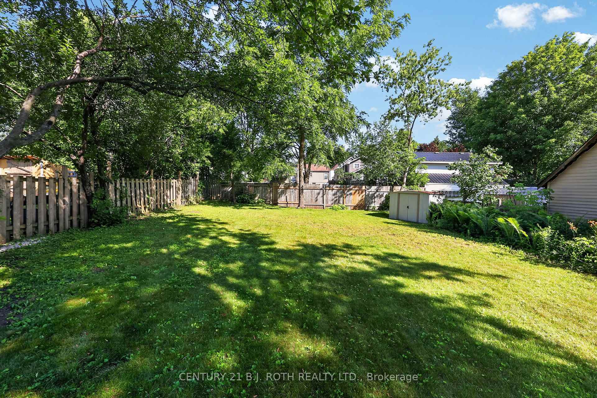 Photo 26 of 232 Mary Street, Orillia — HOMEH