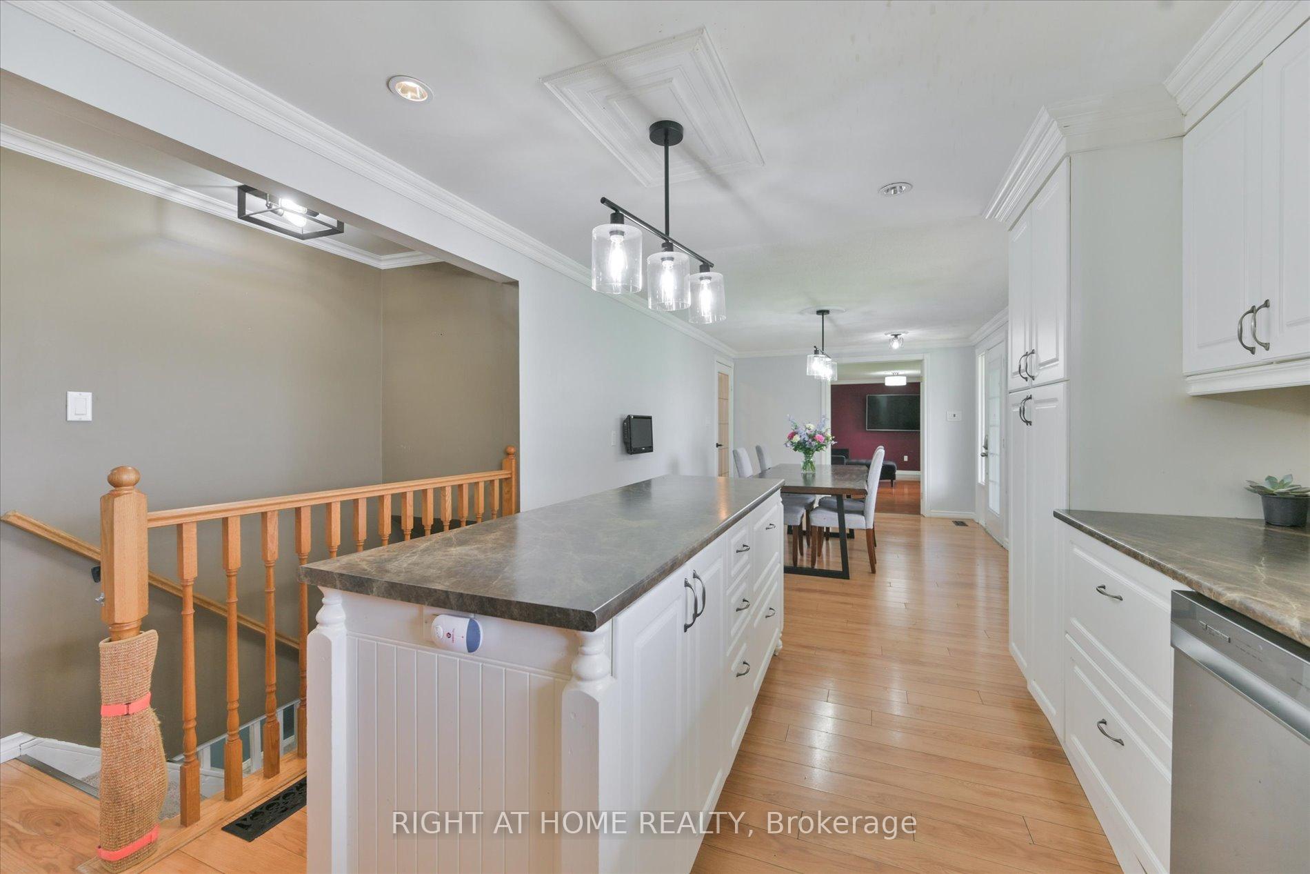 Photo 5 of 158 Mcfarlin Drive, West Grey — HOMEH