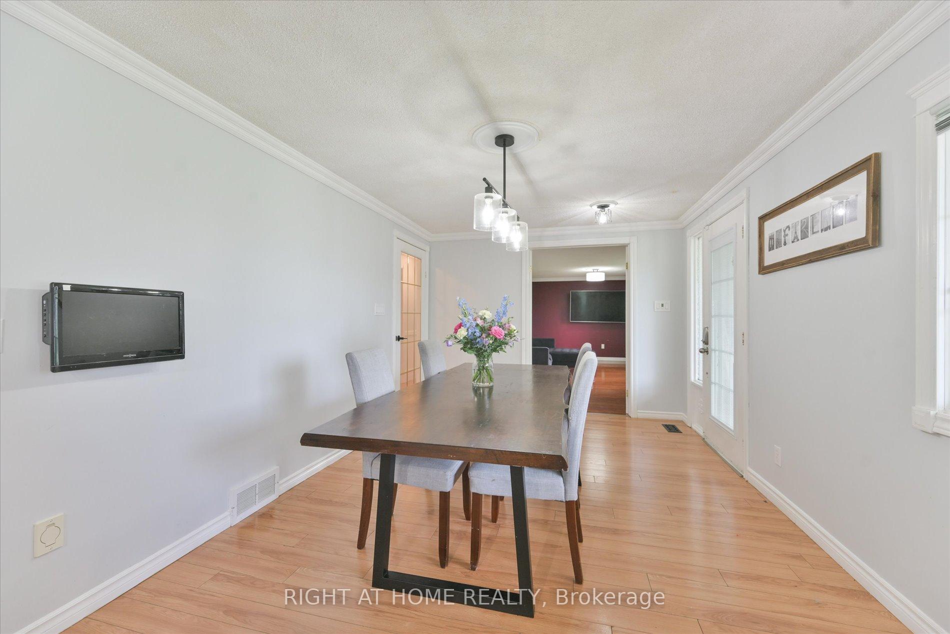 Photo 7 of 158 Mcfarlin Drive, West Grey — HOMEH