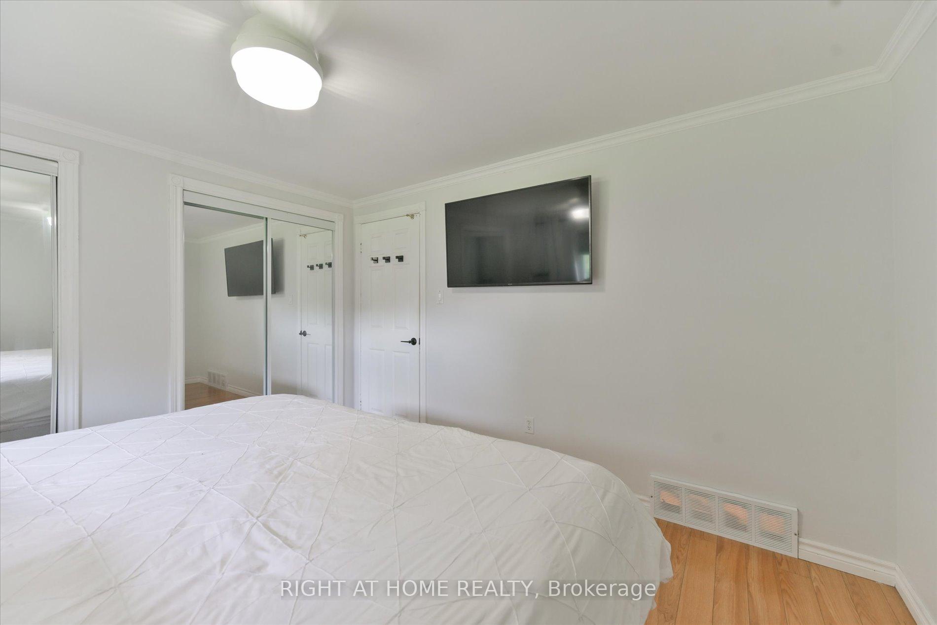 Photo 12 of 158 Mcfarlin Drive, West Grey — HOMEH