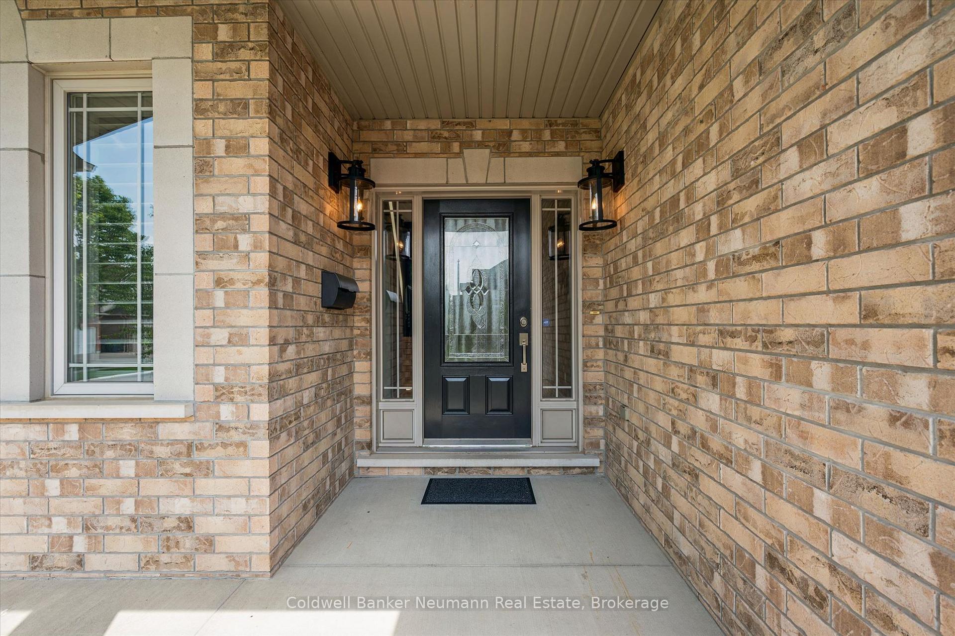 Photo 5 of 2 Sweeney Drive, Guelph, Kortright East — HOMEH