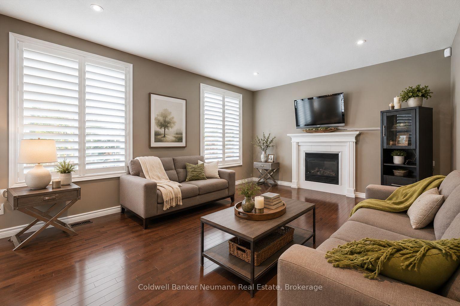 Photo 12 of 2 Sweeney Drive, Guelph, Kortright East — HOMEH