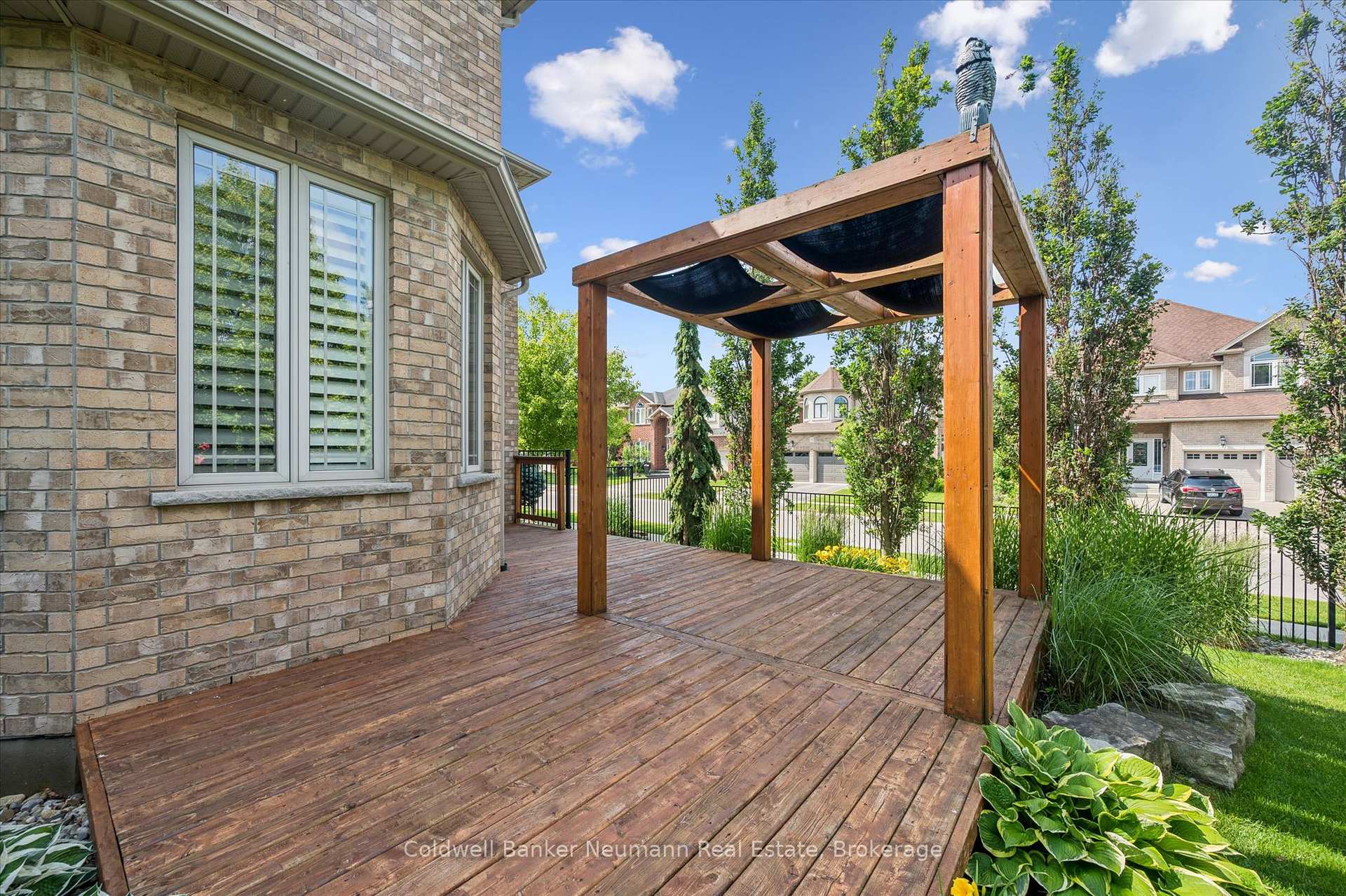 Photo 35 of 2 Sweeney Drive, Guelph, Kortright East — HOMEH