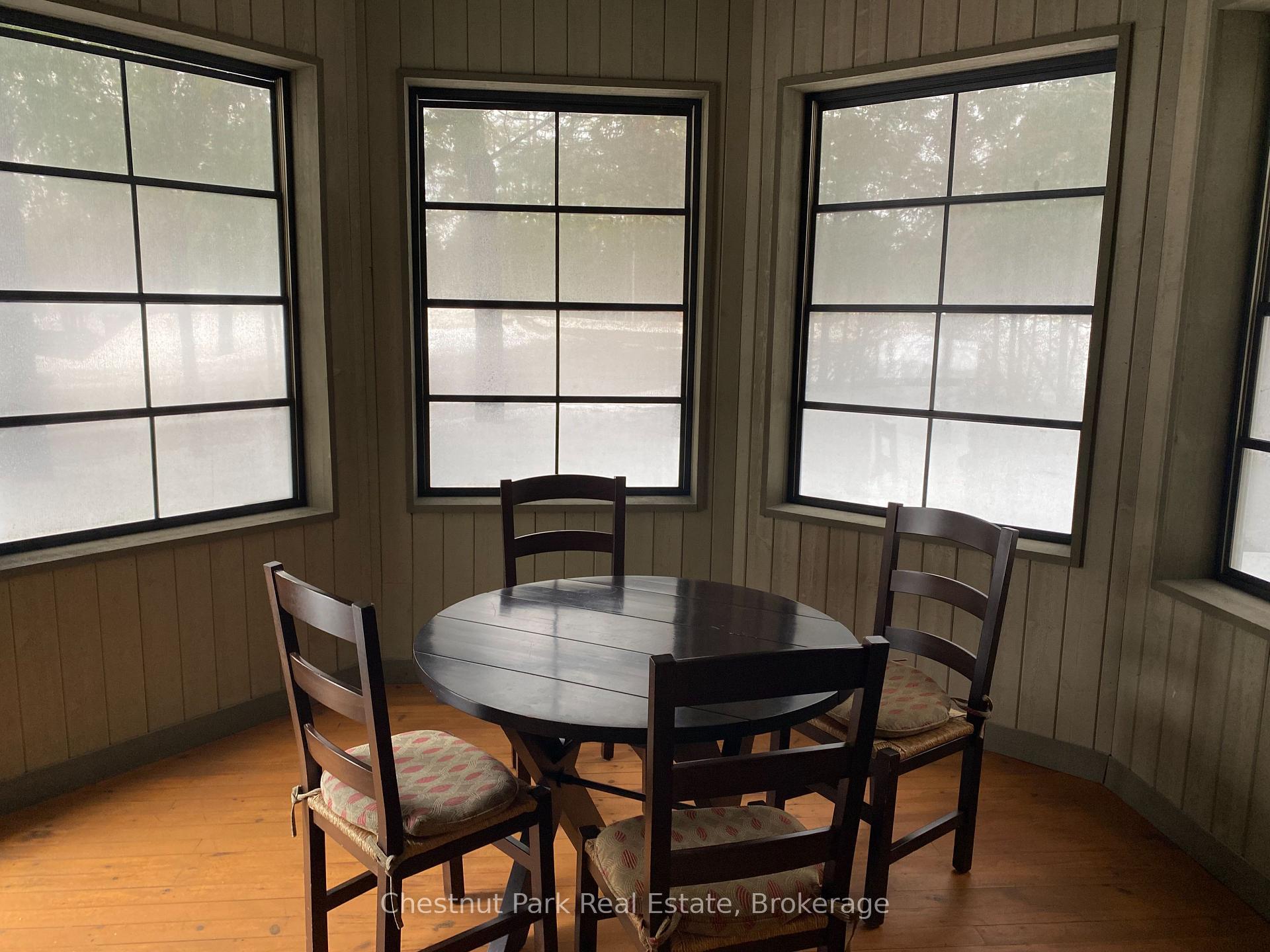 Photo 8 of 101 Emerald Hill Court S, Seguin — HOMEH