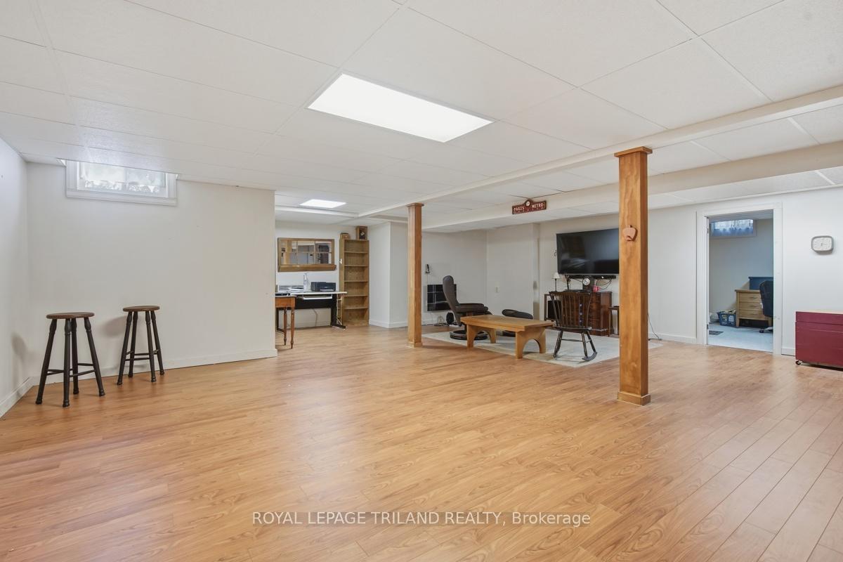 Photo 19 of 140 Hartson Road, London, North O — HOMEH