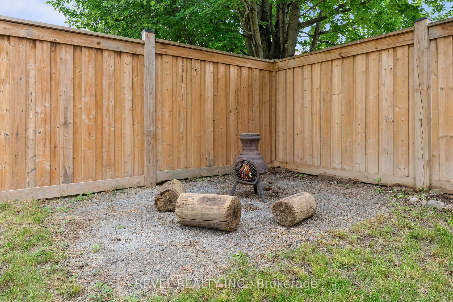 Photo 38 of 37 Portage Trail, Whitby, Port Whitby — HOMEH