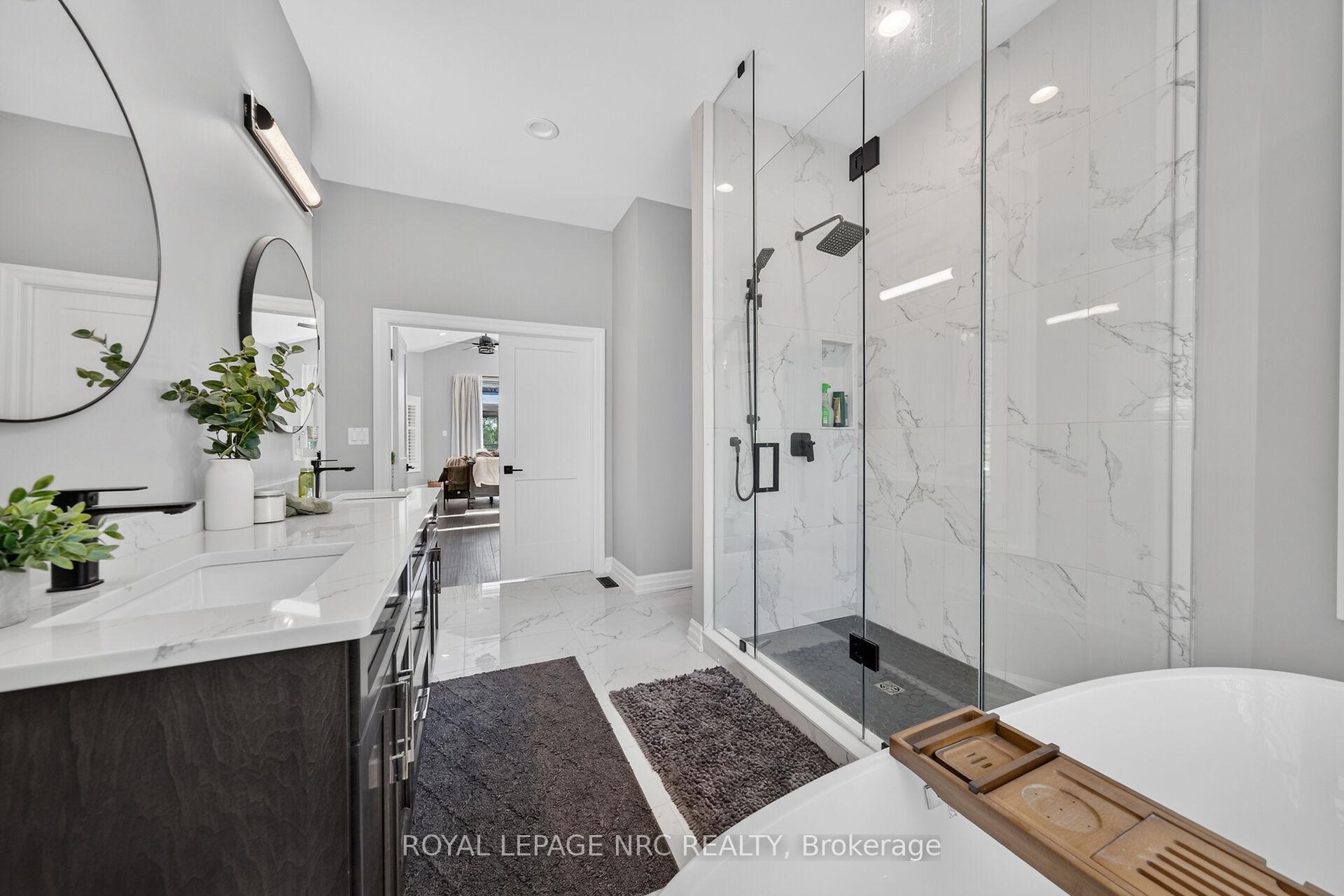 Photo 21 of 410 Kingsway Road, Welland, Dain City — HOMEH