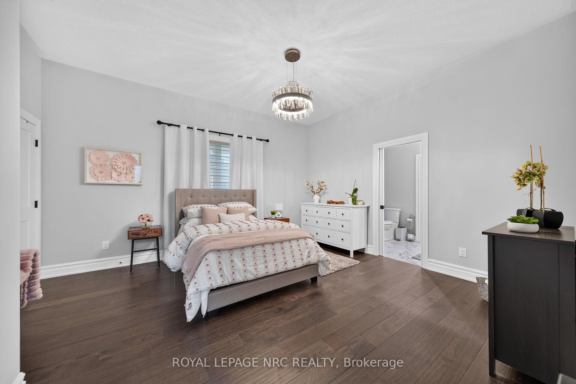 Photo 24 of 410 Kingsway Road, Welland, Dain City — HOMEH