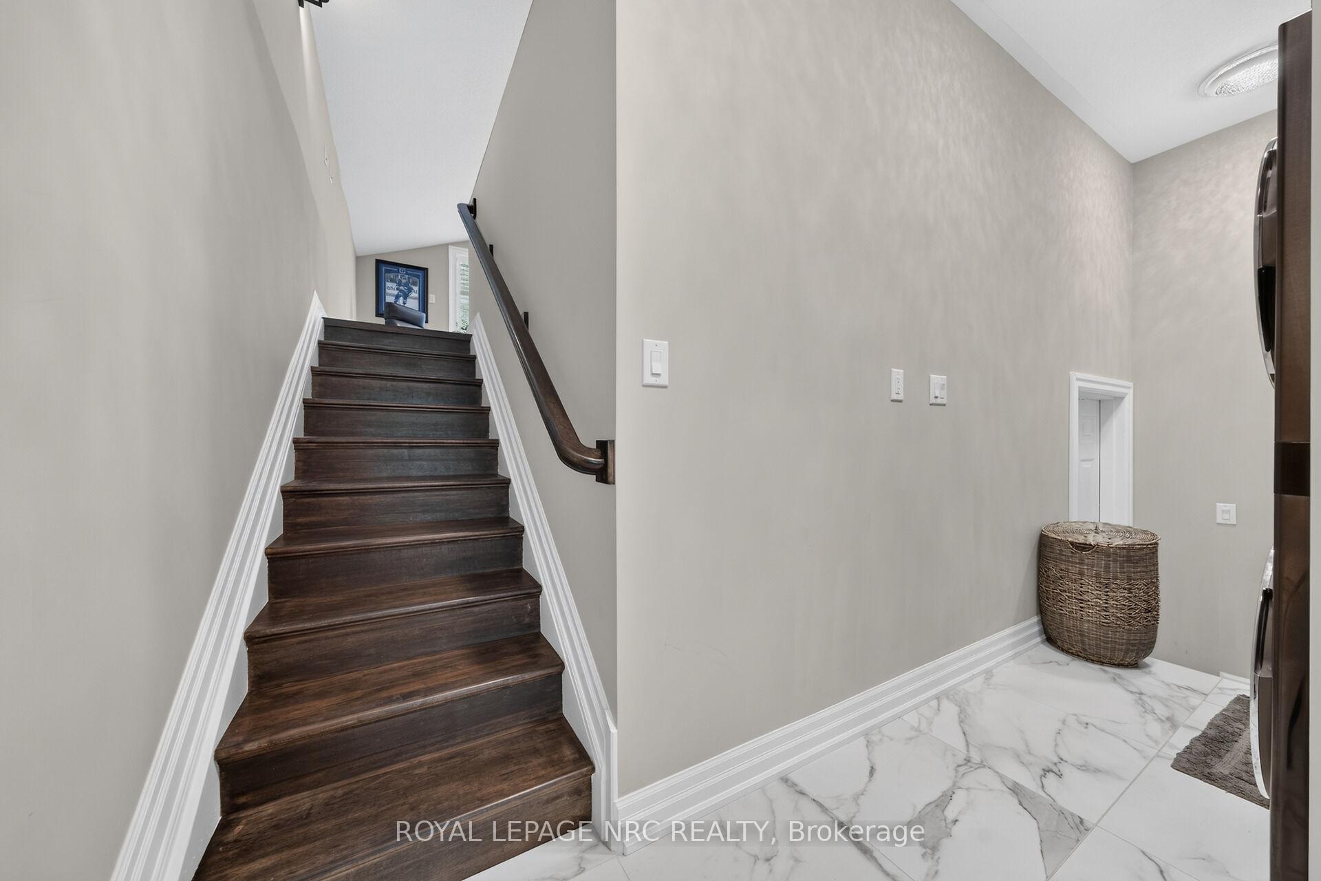 Photo 29 of 410 Kingsway Road, Welland, Dain City — HOMEH