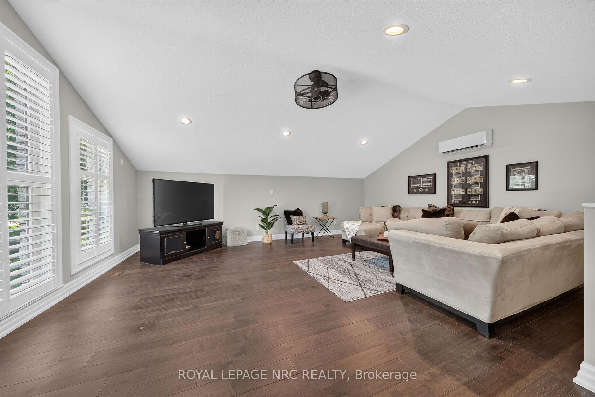 Photo 31 of 410 Kingsway Road, Welland, Dain City — HOMEH