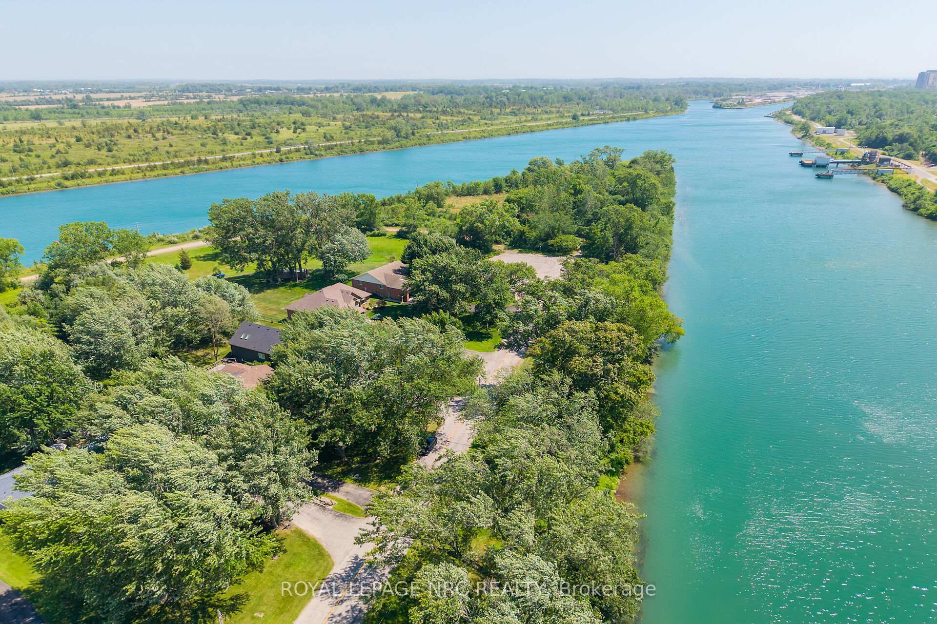 Photo 44 of 410 Kingsway Road, Welland, Dain City — HOMEH
