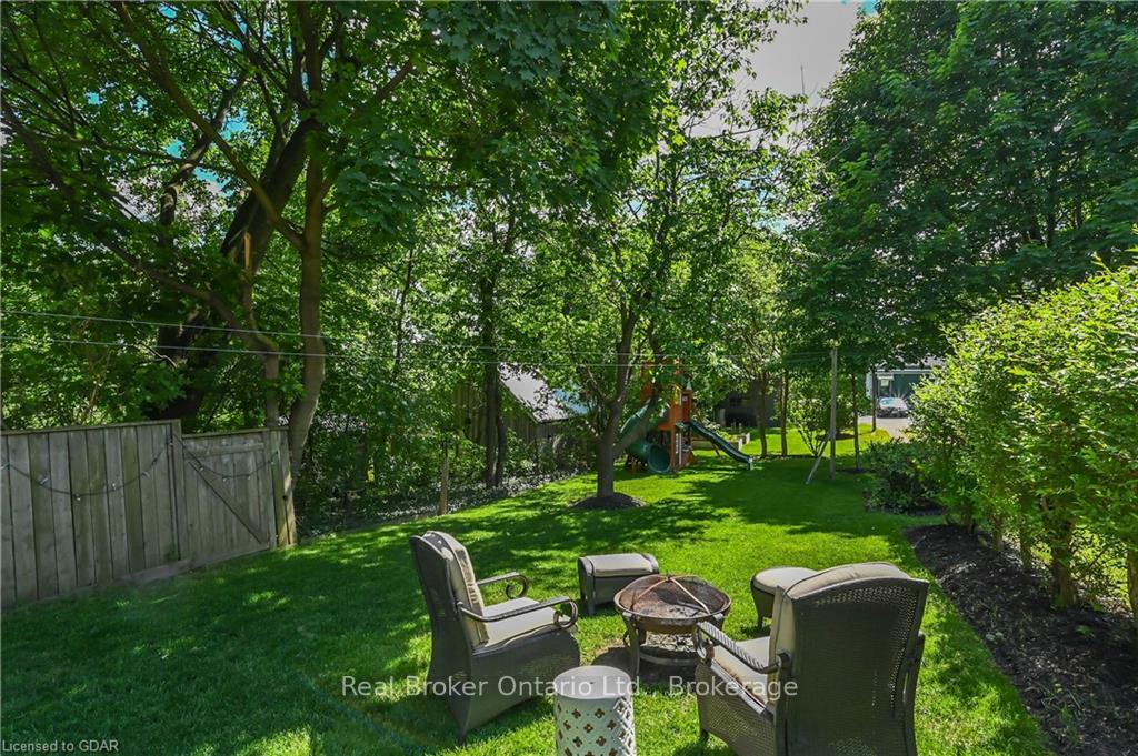 Photo 24 of 37 Meadowview Avenue, Guelph, Junction/Onward Willow — HOMEH