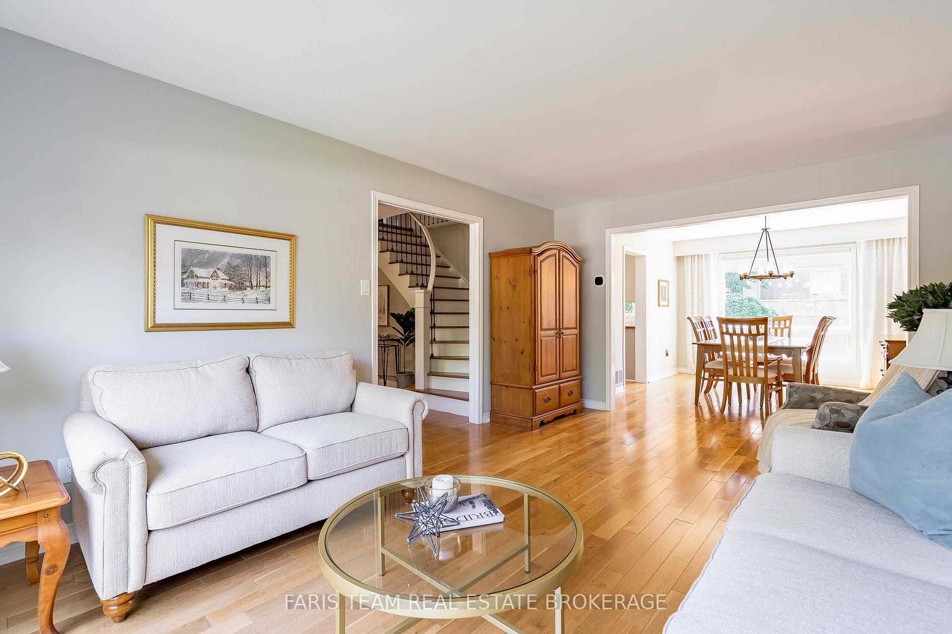 Photo 17 of 55 Oakridge Drive, Barrie, Sunnidale — HOMEH