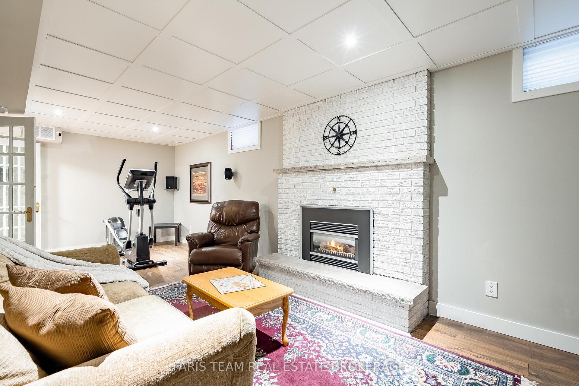 Photo 31 of 55 Oakridge Drive, Barrie, Sunnidale — HOMEH