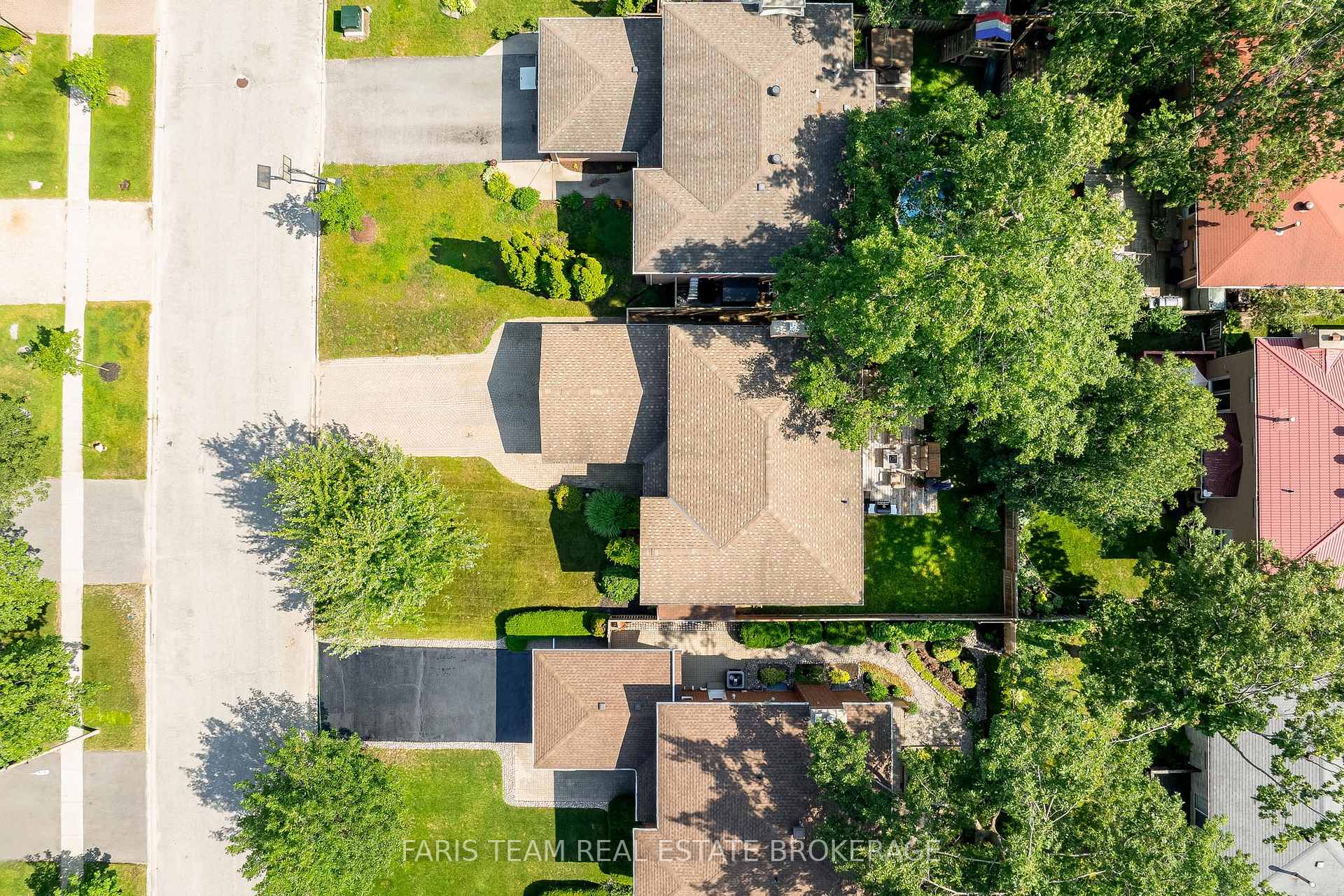 Photo 43 of 55 Oakridge Drive, Barrie, Sunnidale — HOMEH