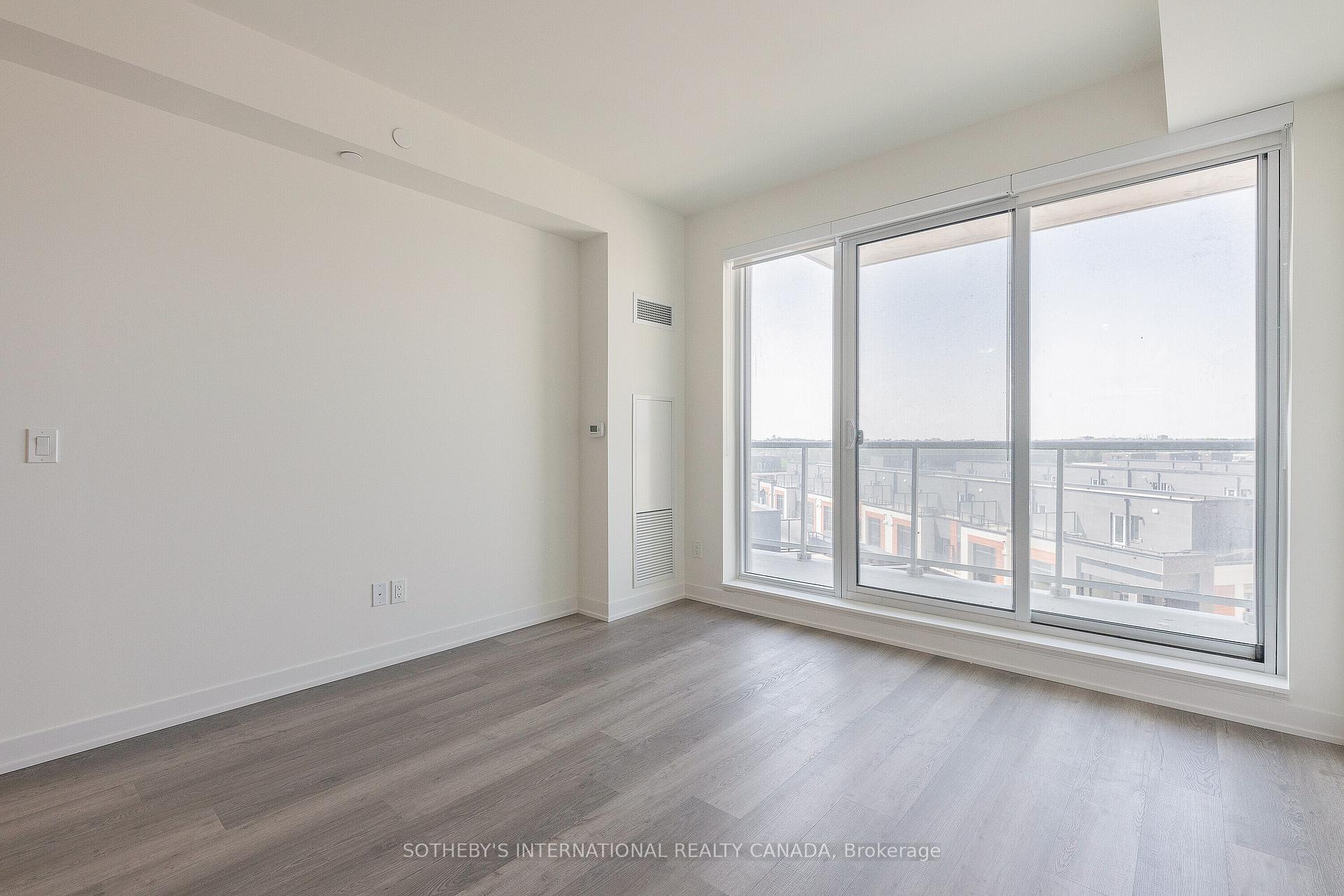 Photo 13 of Unit 613, 6 David Eyer Road, Richmond Hill, Rural Richmond Hill — HOMEH