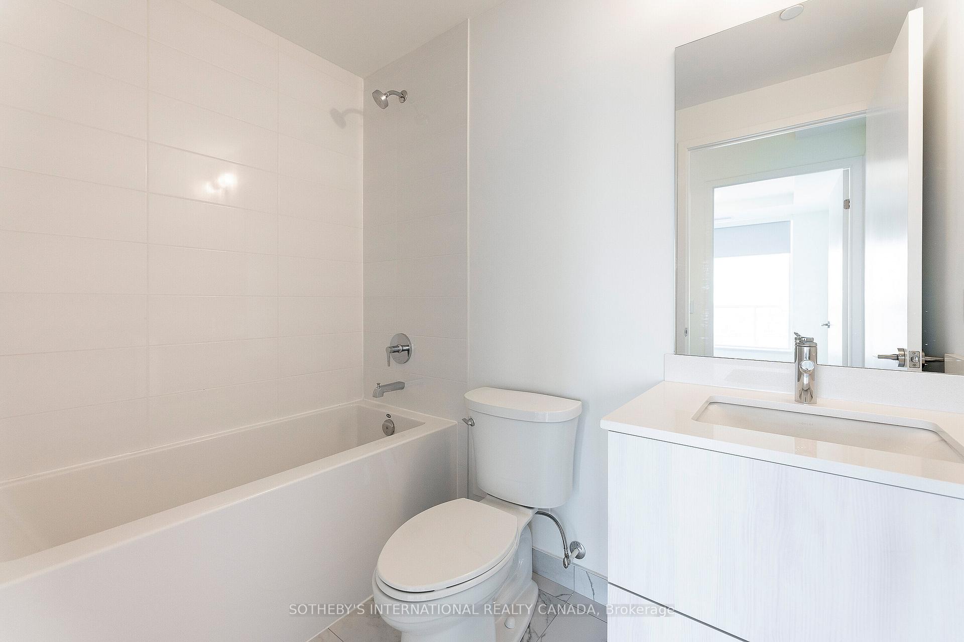 Photo 26 of Unit 613, 6 David Eyer Road, Richmond Hill, Rural Richmond Hill — HOMEH