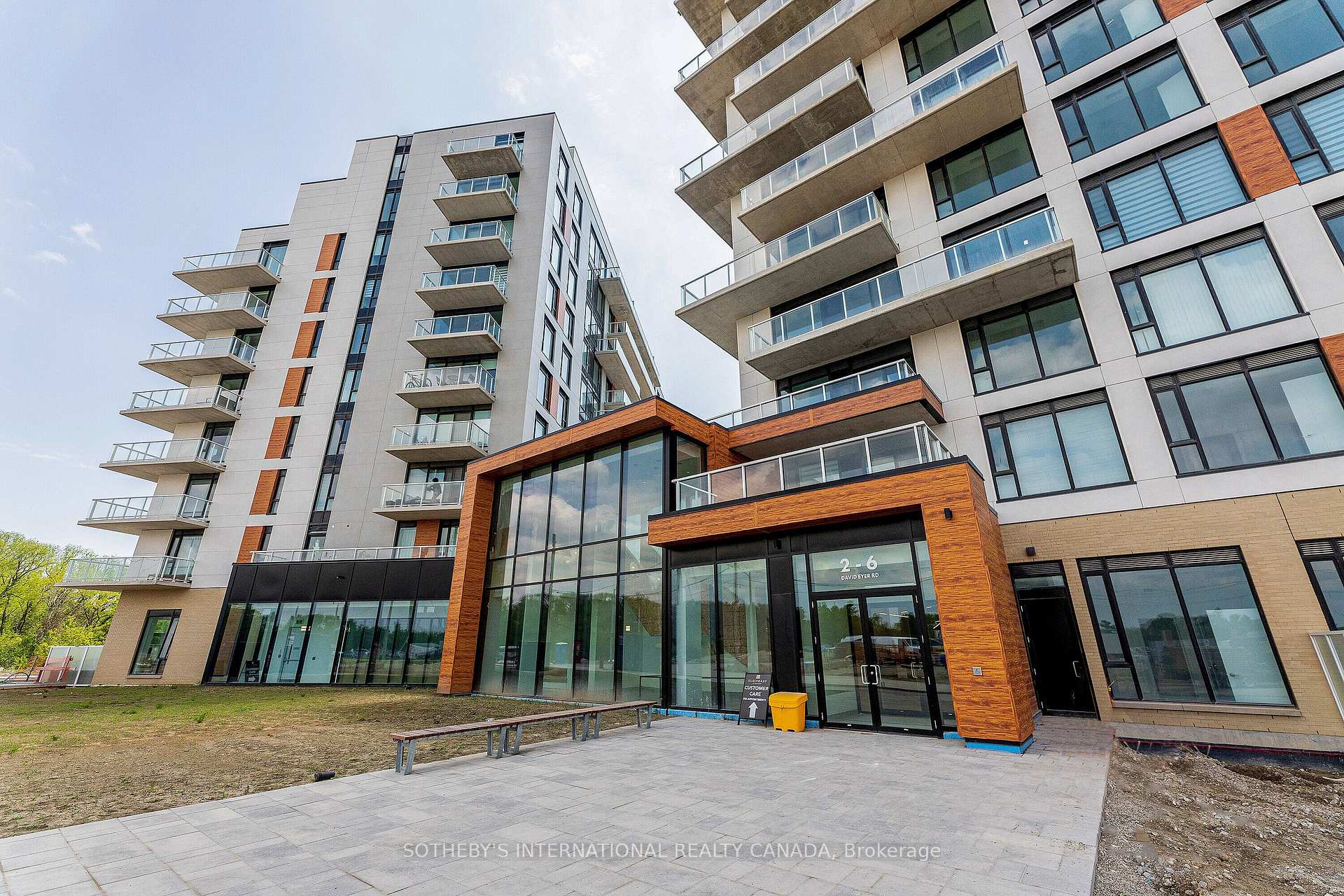 Photo 33 of Unit 613, 6 David Eyer Road, Richmond Hill, Rural Richmond Hill — HOMEH