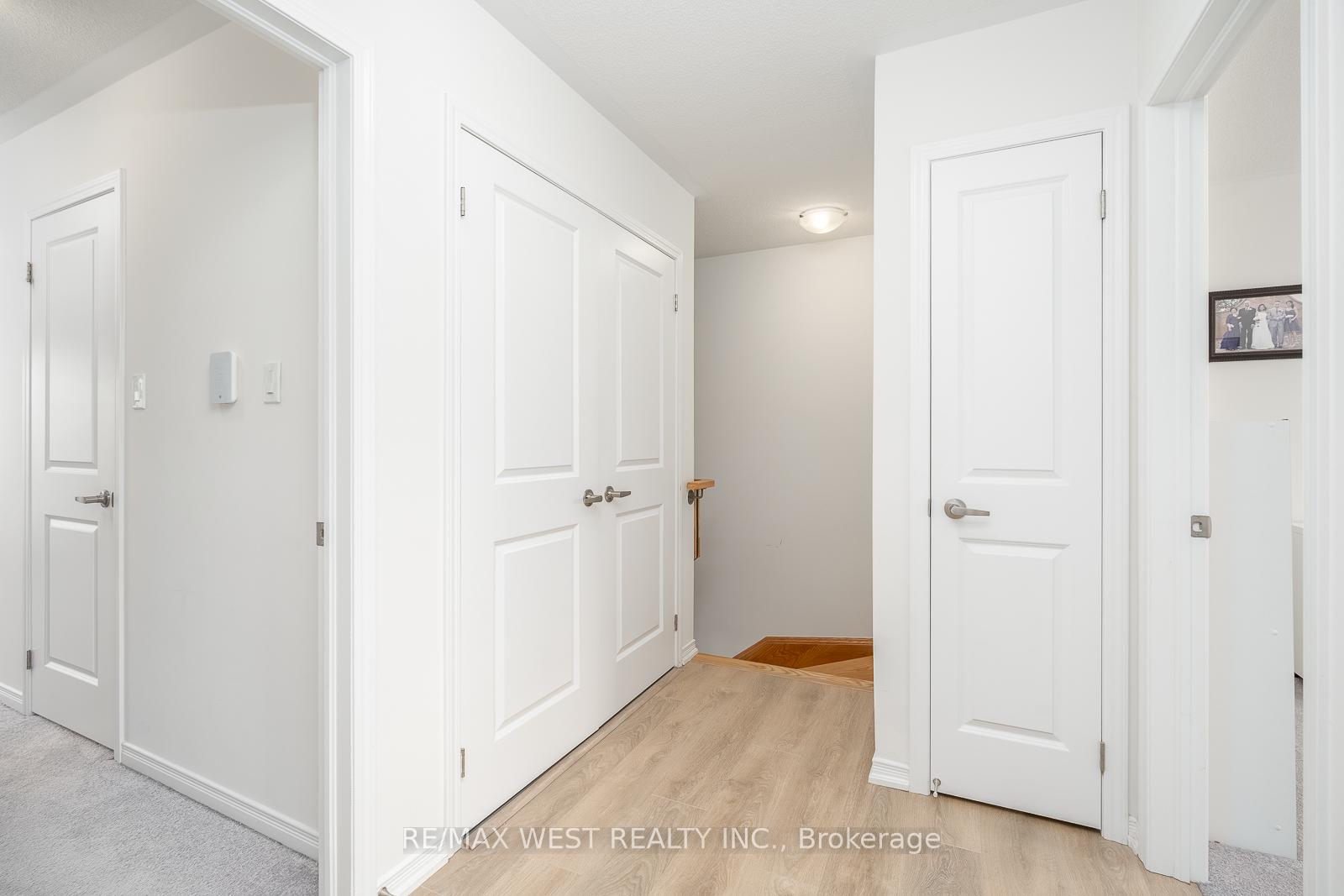 Photo 27 of 57 Woodstream Drive, Etobicoke, West Humber-Clairville — HOMEH