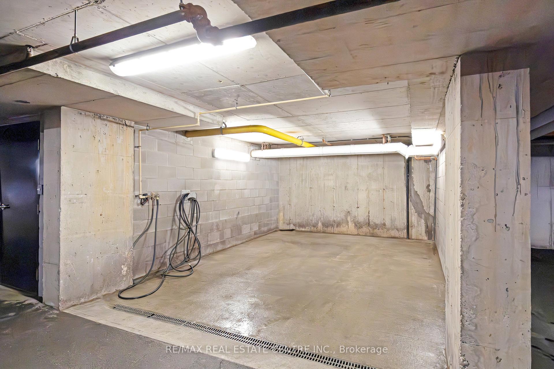 Photo 20 of Unit 304, 1360 Main Street E, Milton, Dempsey — HOMEH