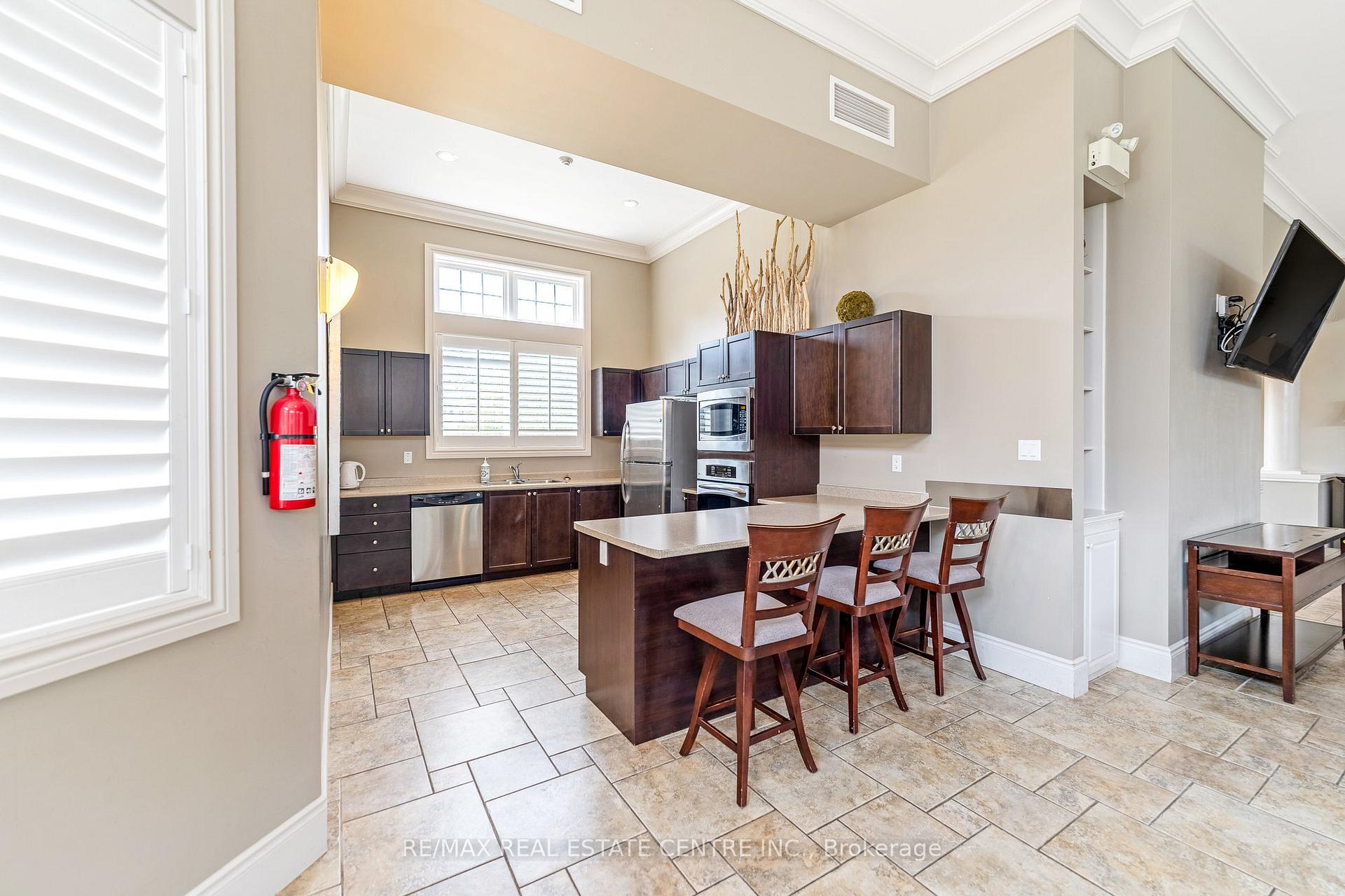 Photo 22 of Unit 304, 1360 Main Street E, Milton, Dempsey — HOMEH