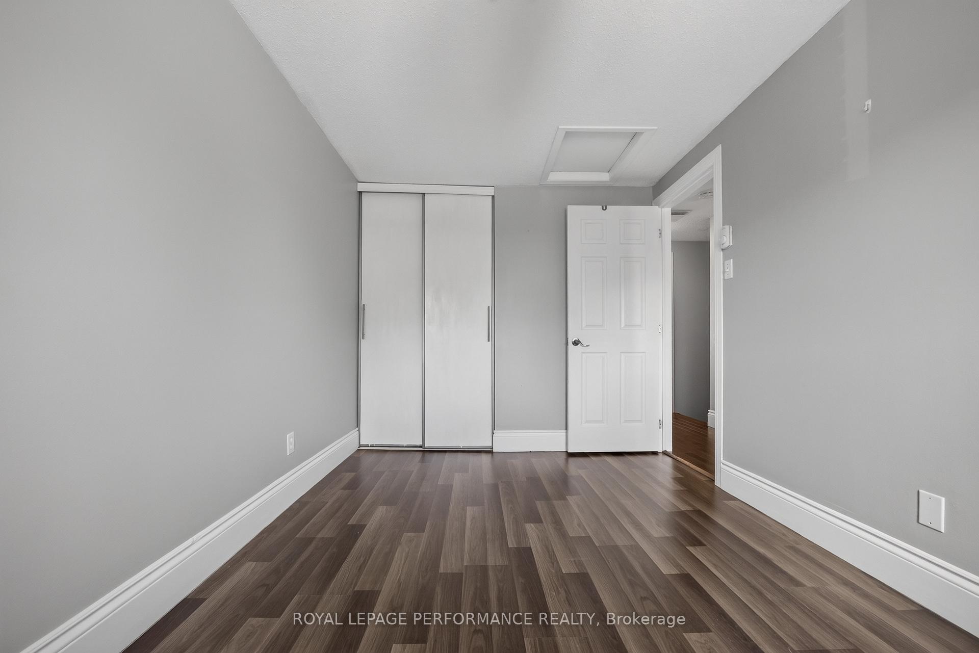 Photo 39 of Unit 16, 1304 Alness Court, Ottawa, Pineview — HOMEH