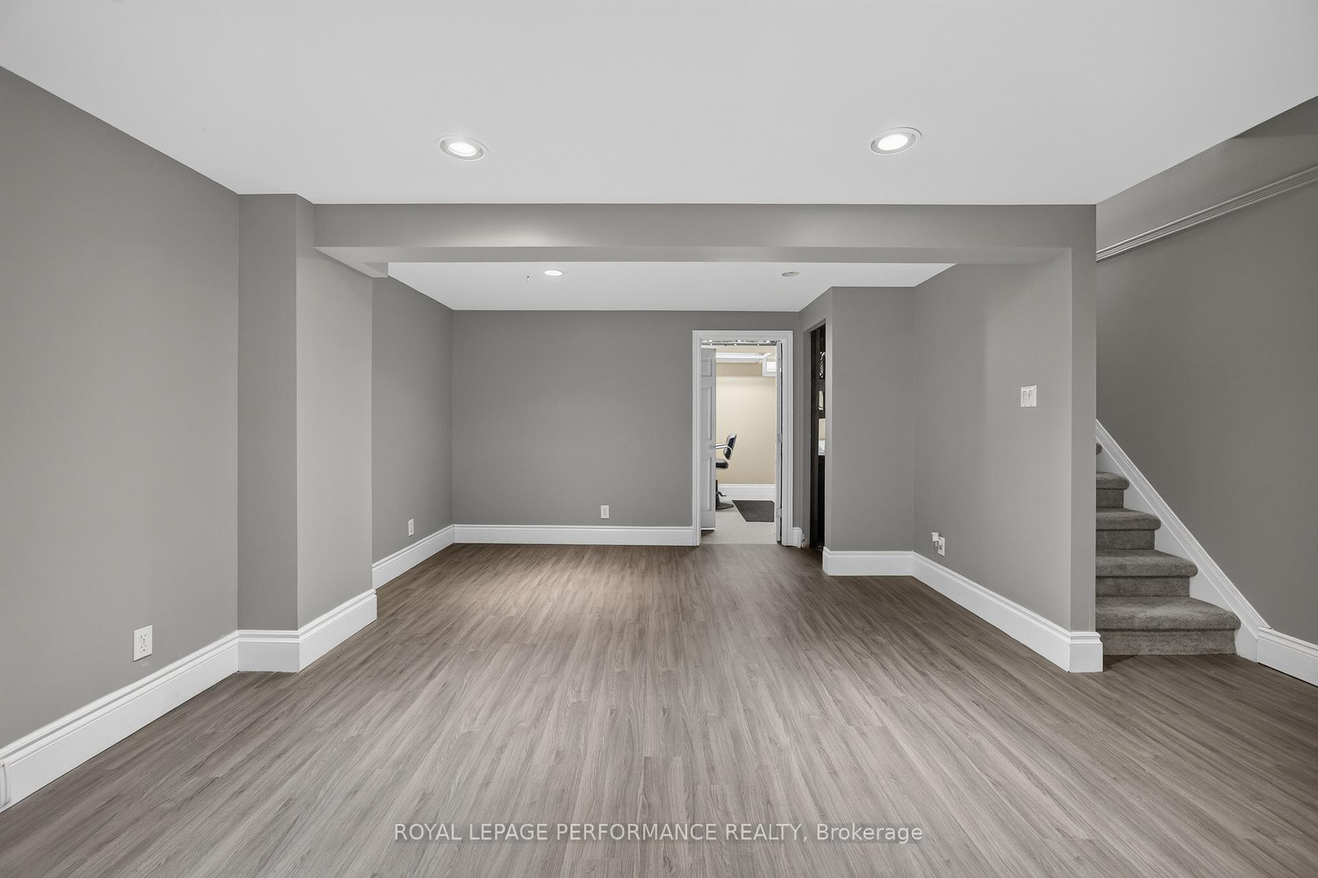 Photo 47 of Unit 16, 1304 Alness Court, Ottawa, Pineview — HOMEH