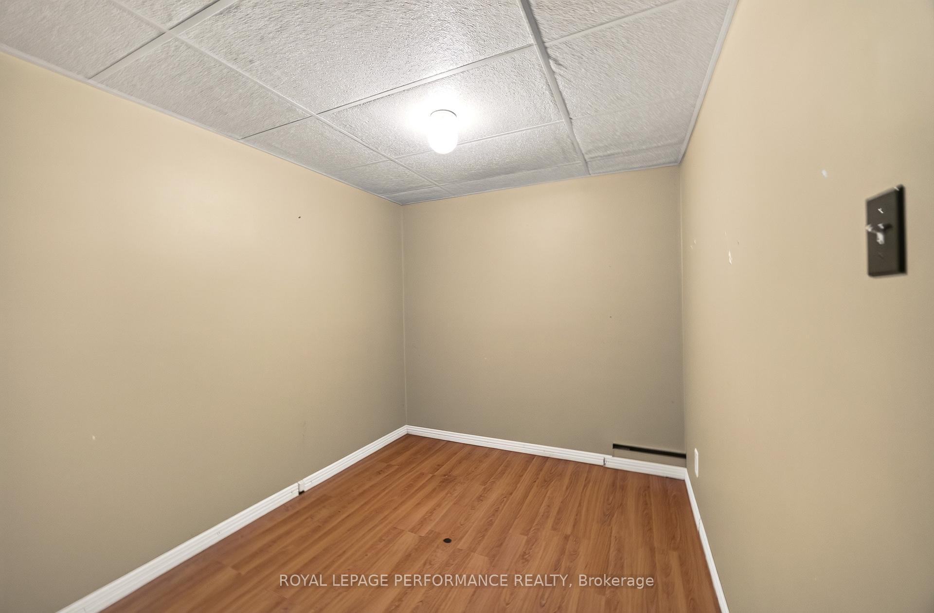 Photo 50 of Unit 16, 1304 Alness Court, Ottawa, Pineview — HOMEH