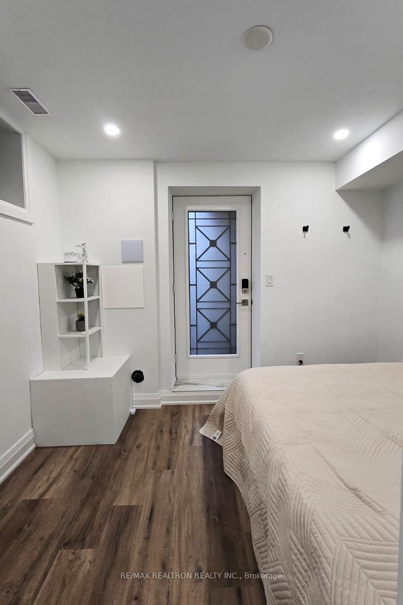 Photo 31 of 1A Normandy Boulevard, Toronto, Woodbine Corridor — HOMEH