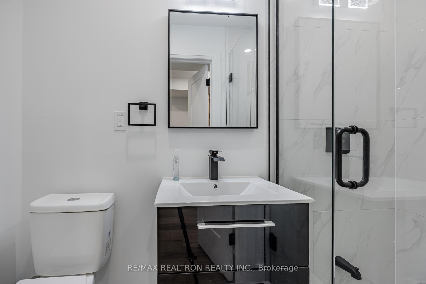 Photo 33 of 1A Normandy Boulevard, Toronto, Woodbine Corridor — HOMEH