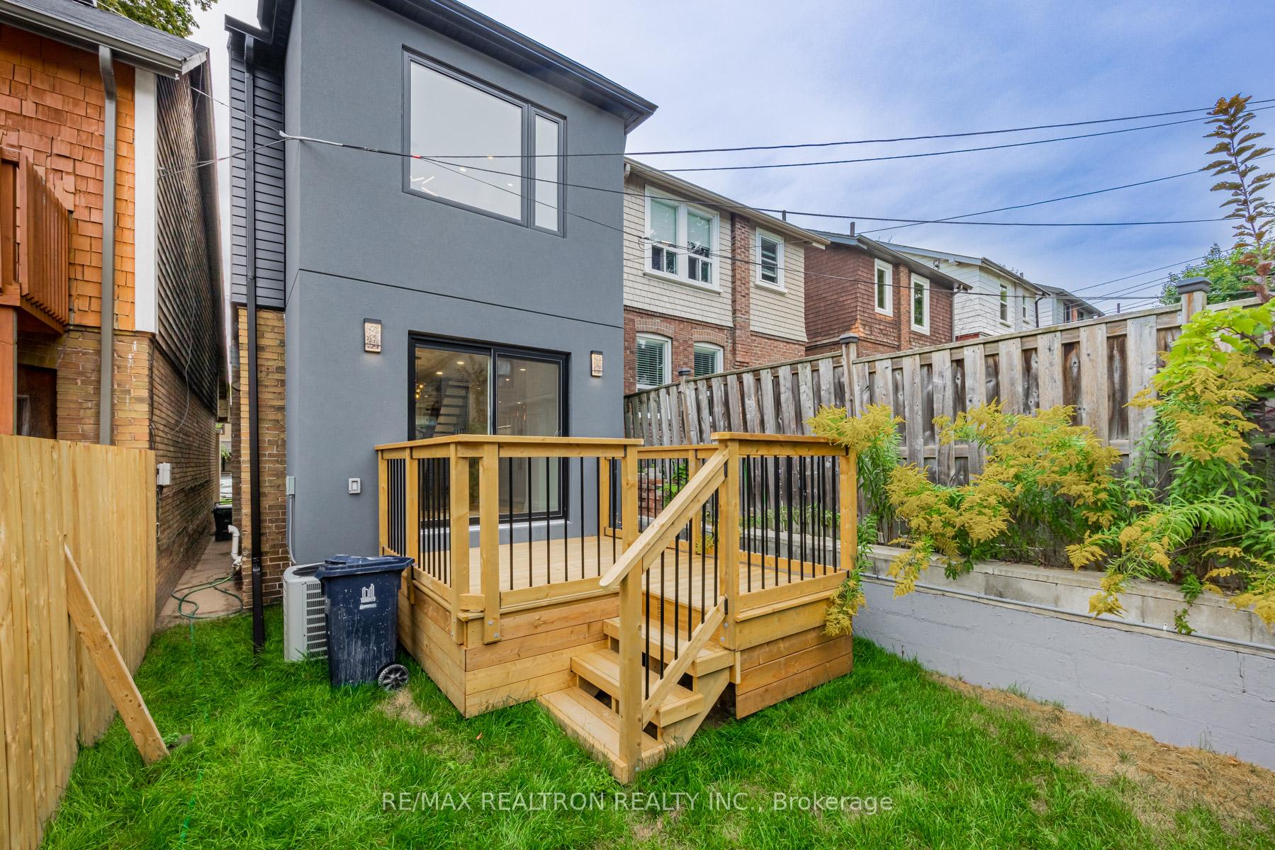 Photo 36 of 1A Normandy Boulevard, Toronto, Woodbine Corridor — HOMEH