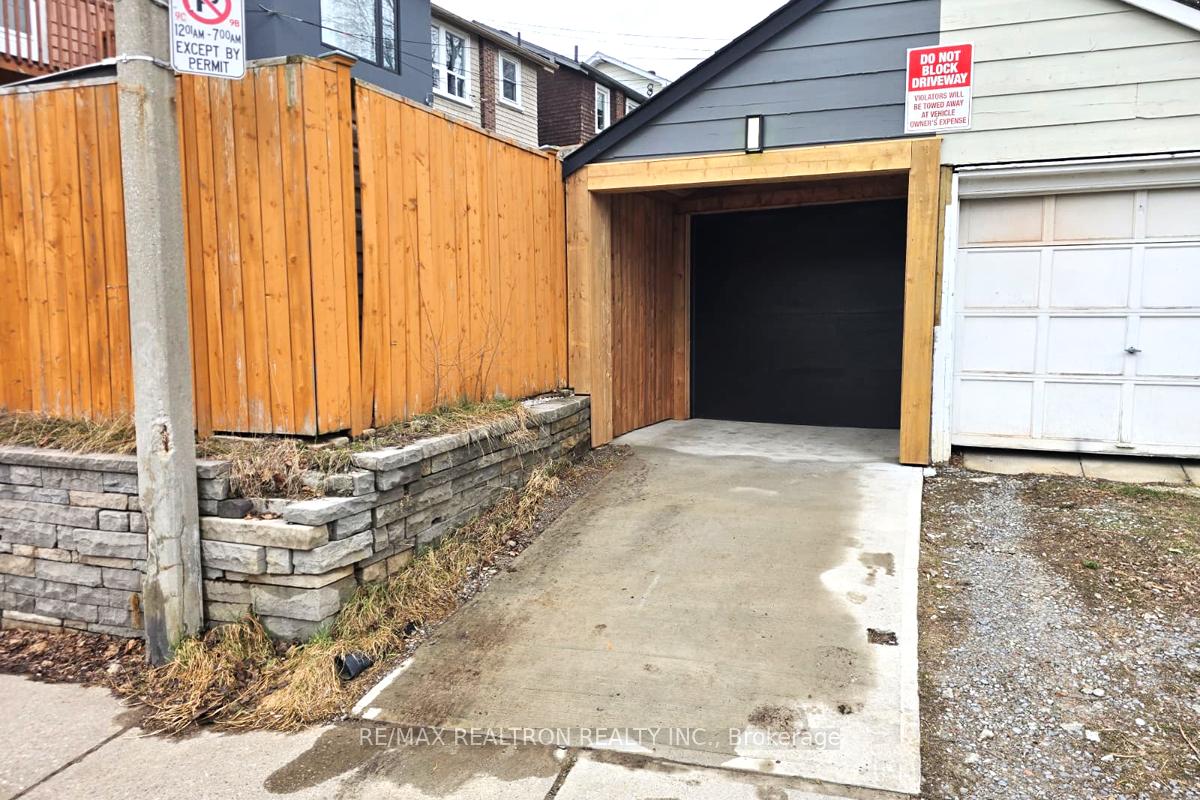 Photo 39 of 1A Normandy Boulevard, Toronto, Woodbine Corridor — HOMEH