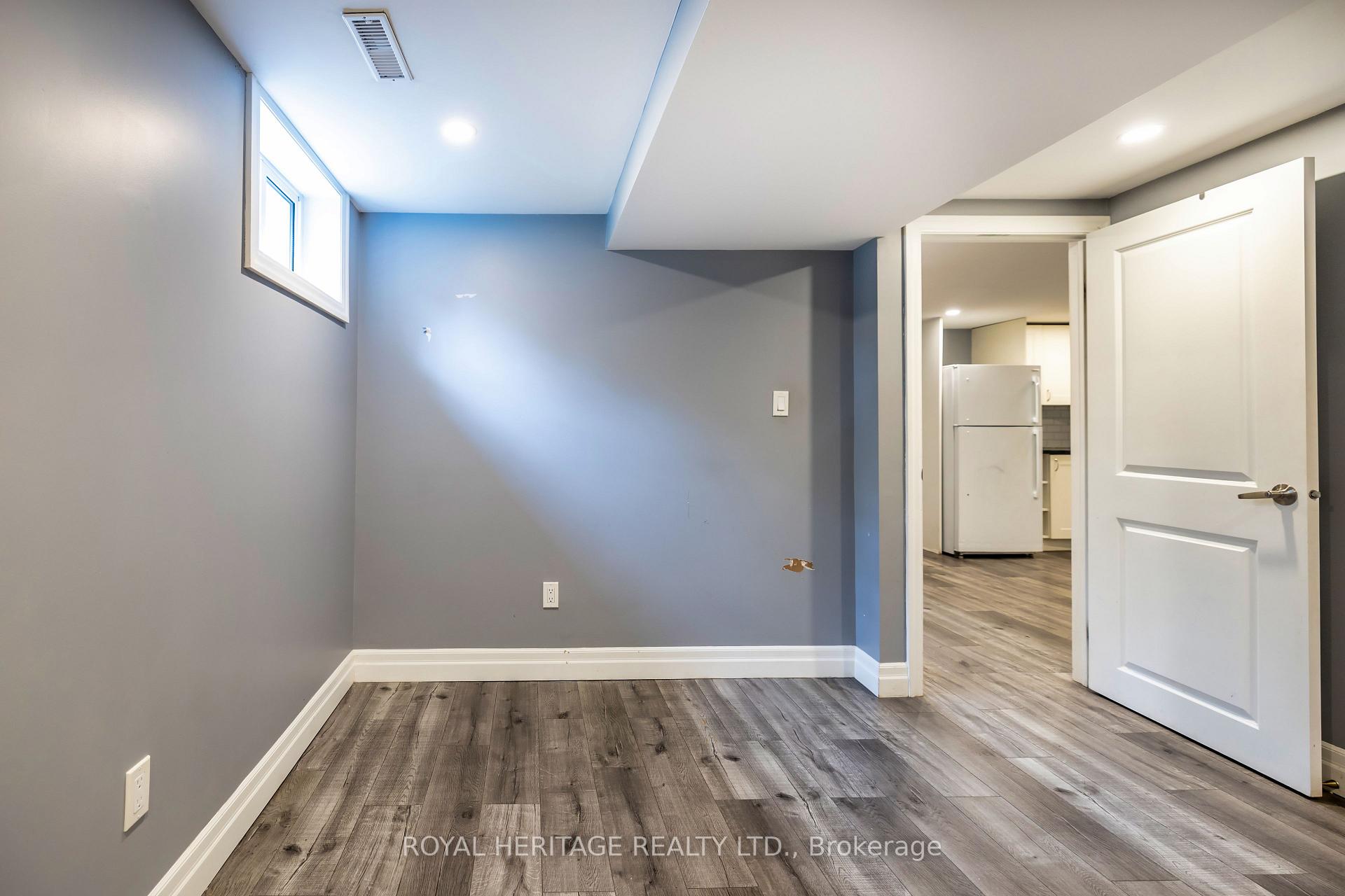 Photo 7 of Unit 2, 1041 Barnardo Avenue, Peterborough, Northcrest Ward 5 — HOMEH