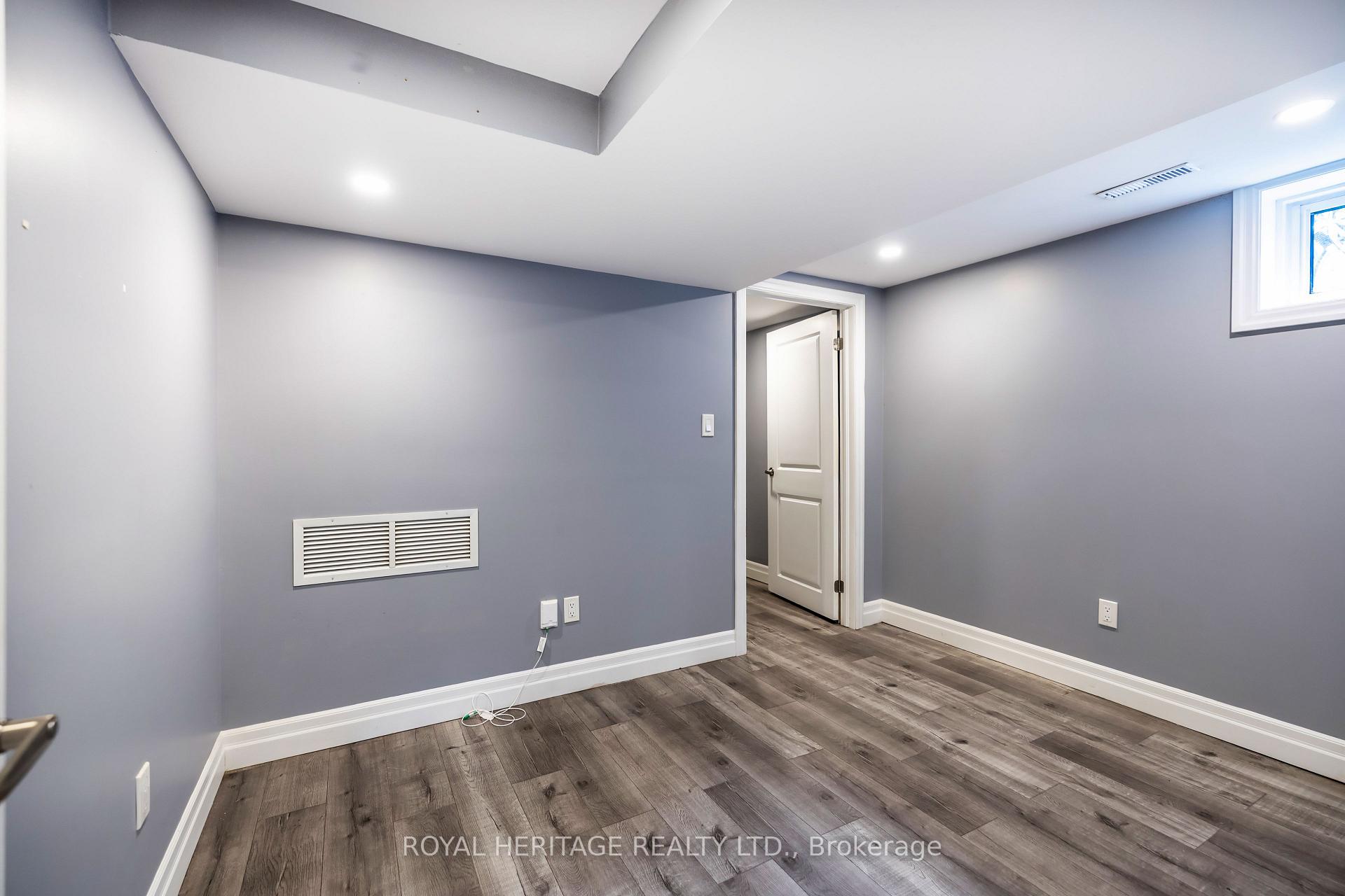 Photo 8 of Unit 2, 1041 Barnardo Avenue, Peterborough, Northcrest Ward 5 — HOMEH