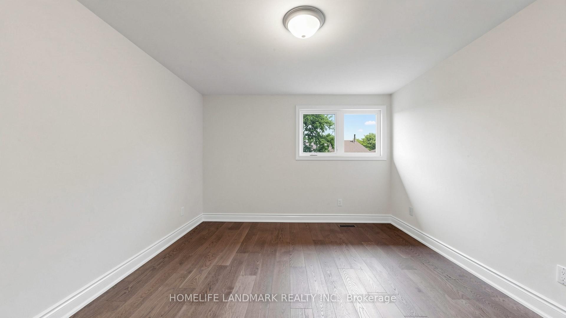 Photo 33 of 31 Fullerton Crescent, Markham, Milliken Mills West — HOMEH
