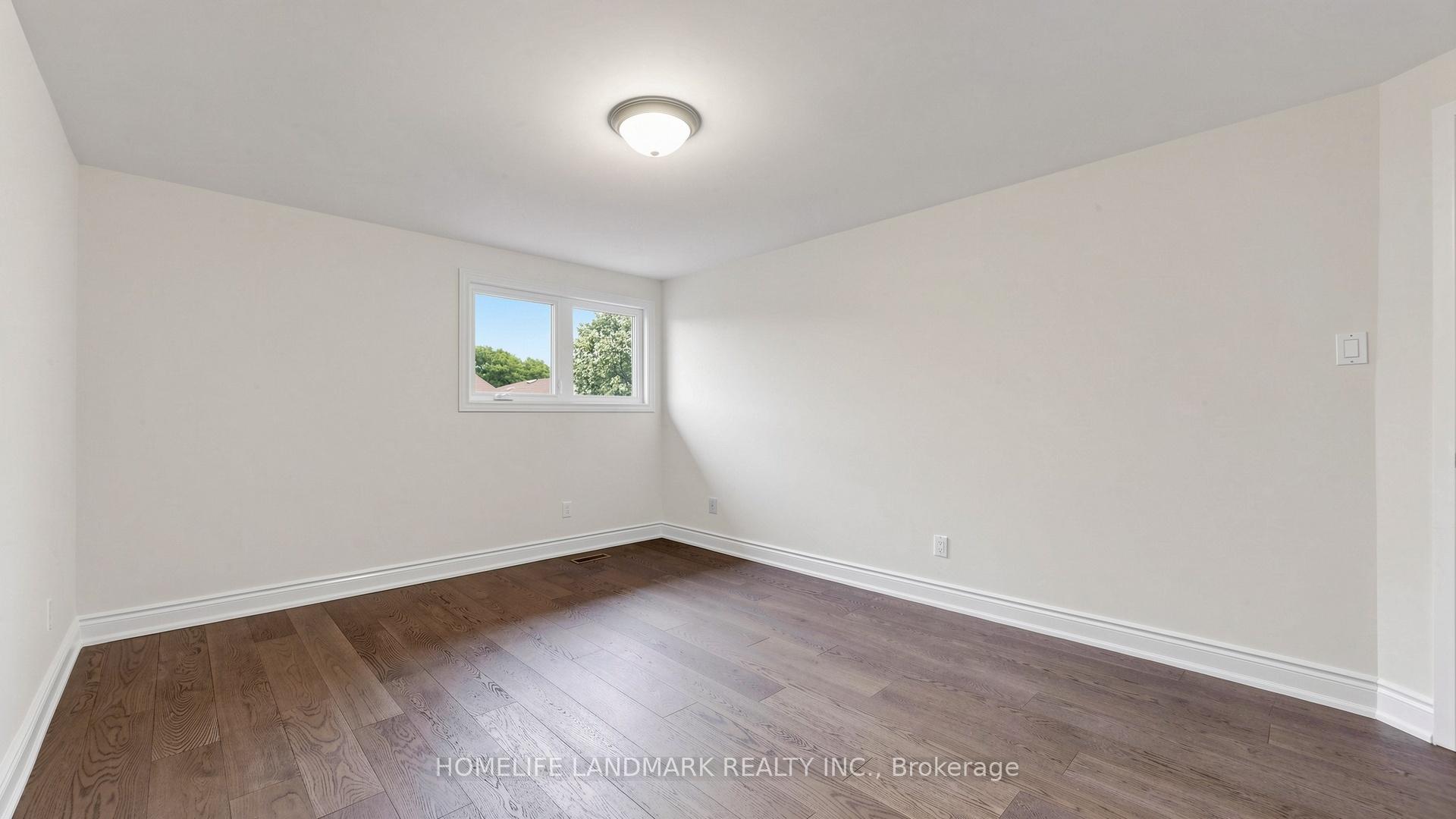 Photo 34 of 31 Fullerton Crescent, Markham, Milliken Mills West — HOMEH