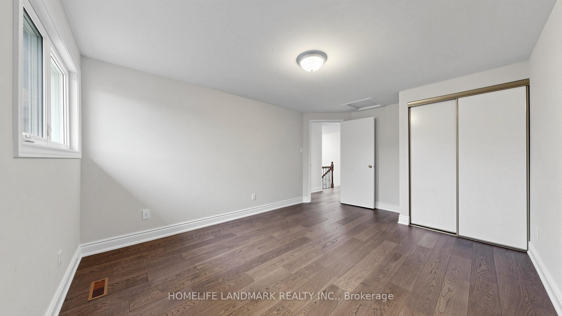 Photo 35 of 31 Fullerton Crescent, Markham, Milliken Mills West — HOMEH