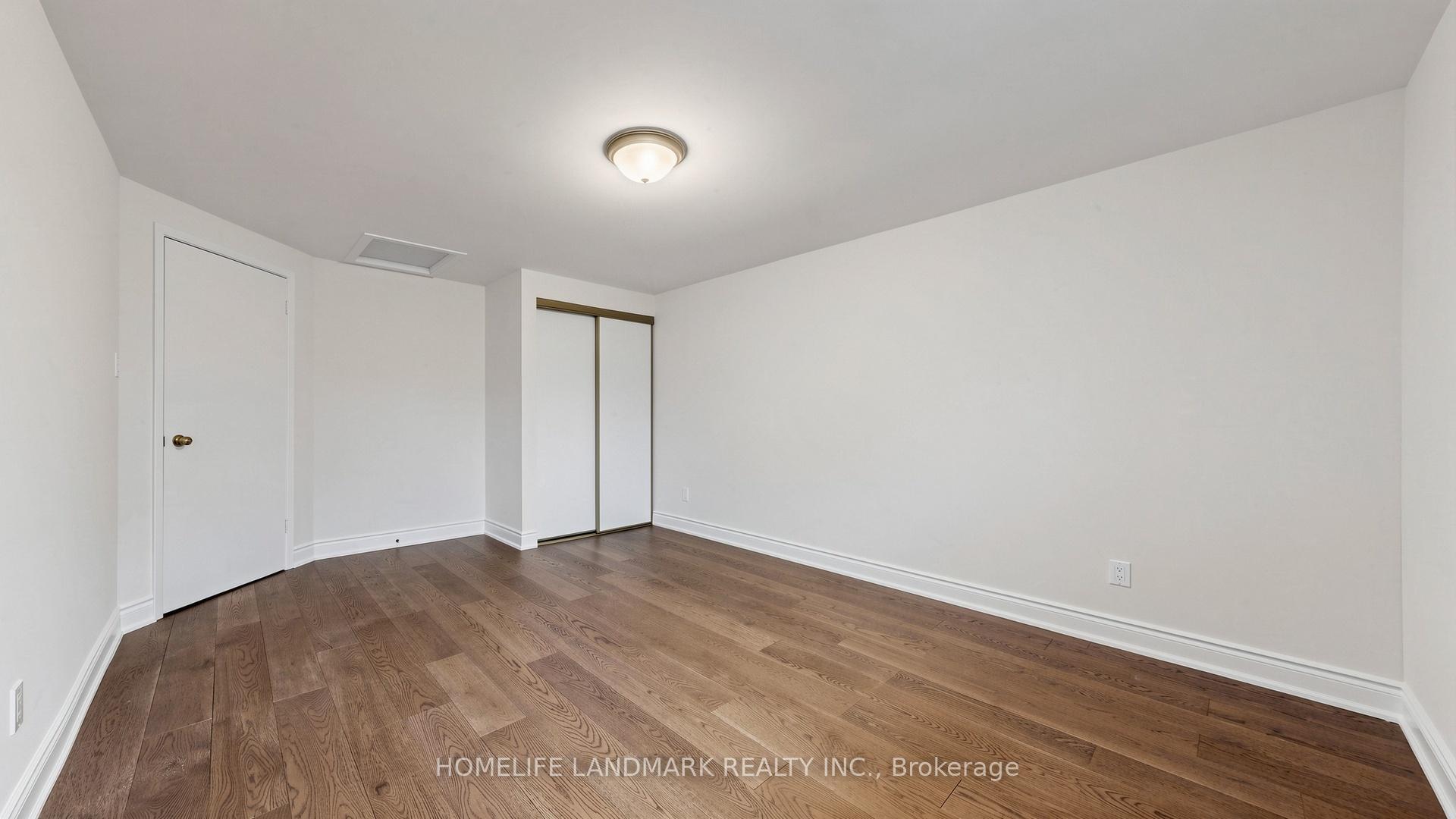 Photo 36 of 31 Fullerton Crescent, Markham, Milliken Mills West — HOMEH