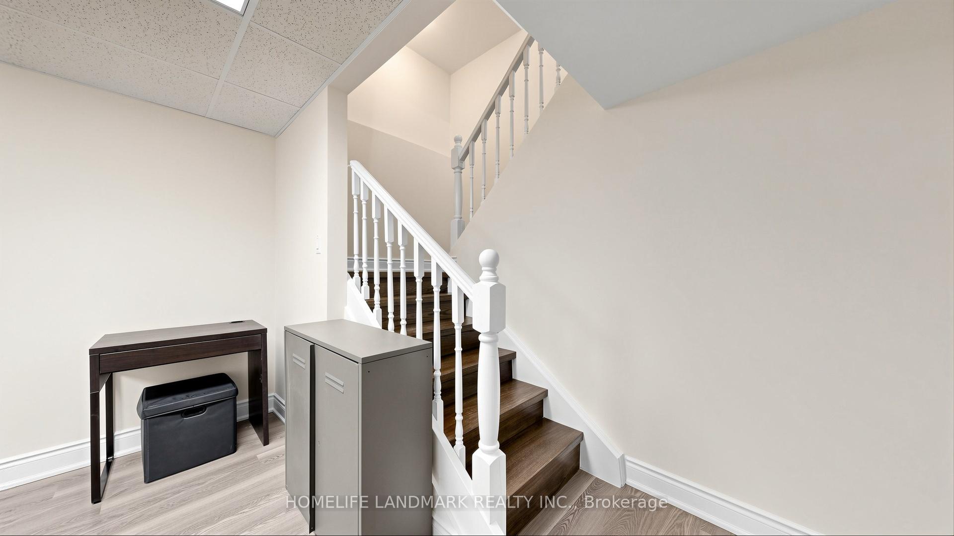 Photo 39 of 31 Fullerton Crescent, Markham, Milliken Mills West — HOMEH