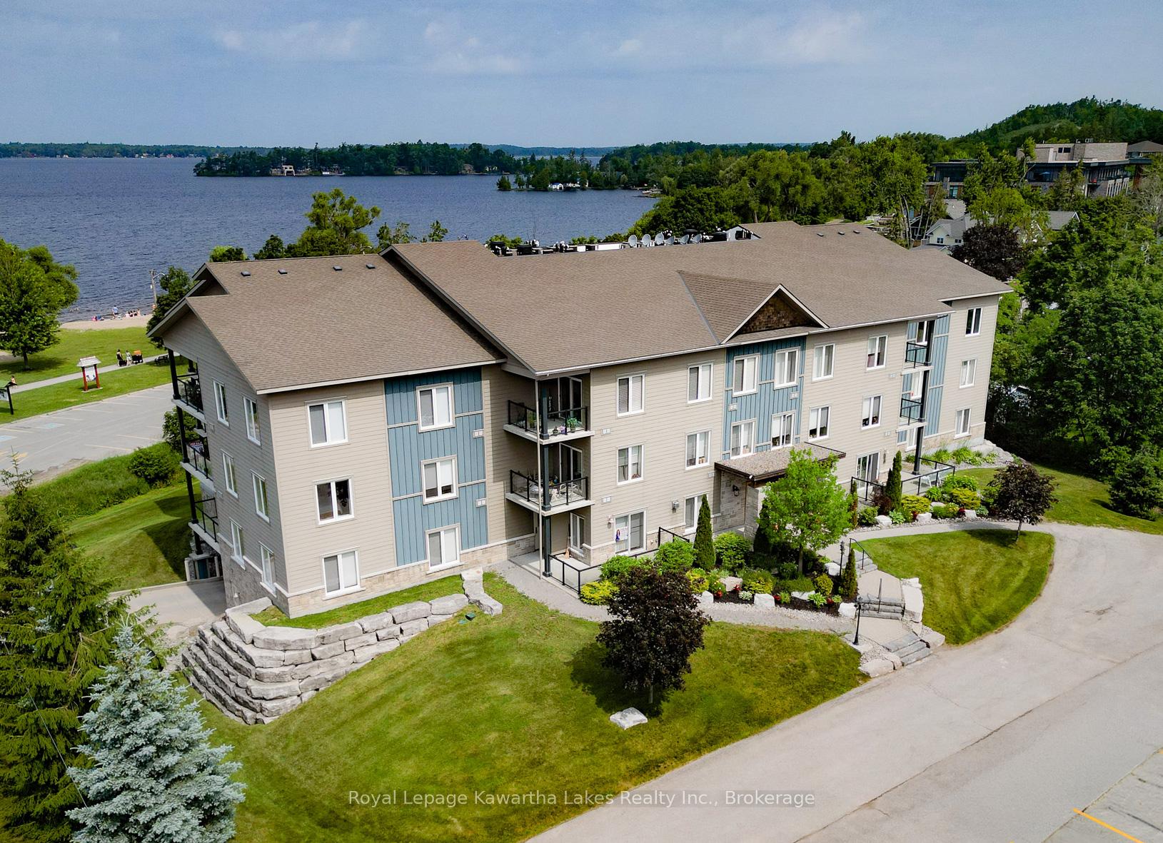 Front of Unit 308, 94 Francis Street W